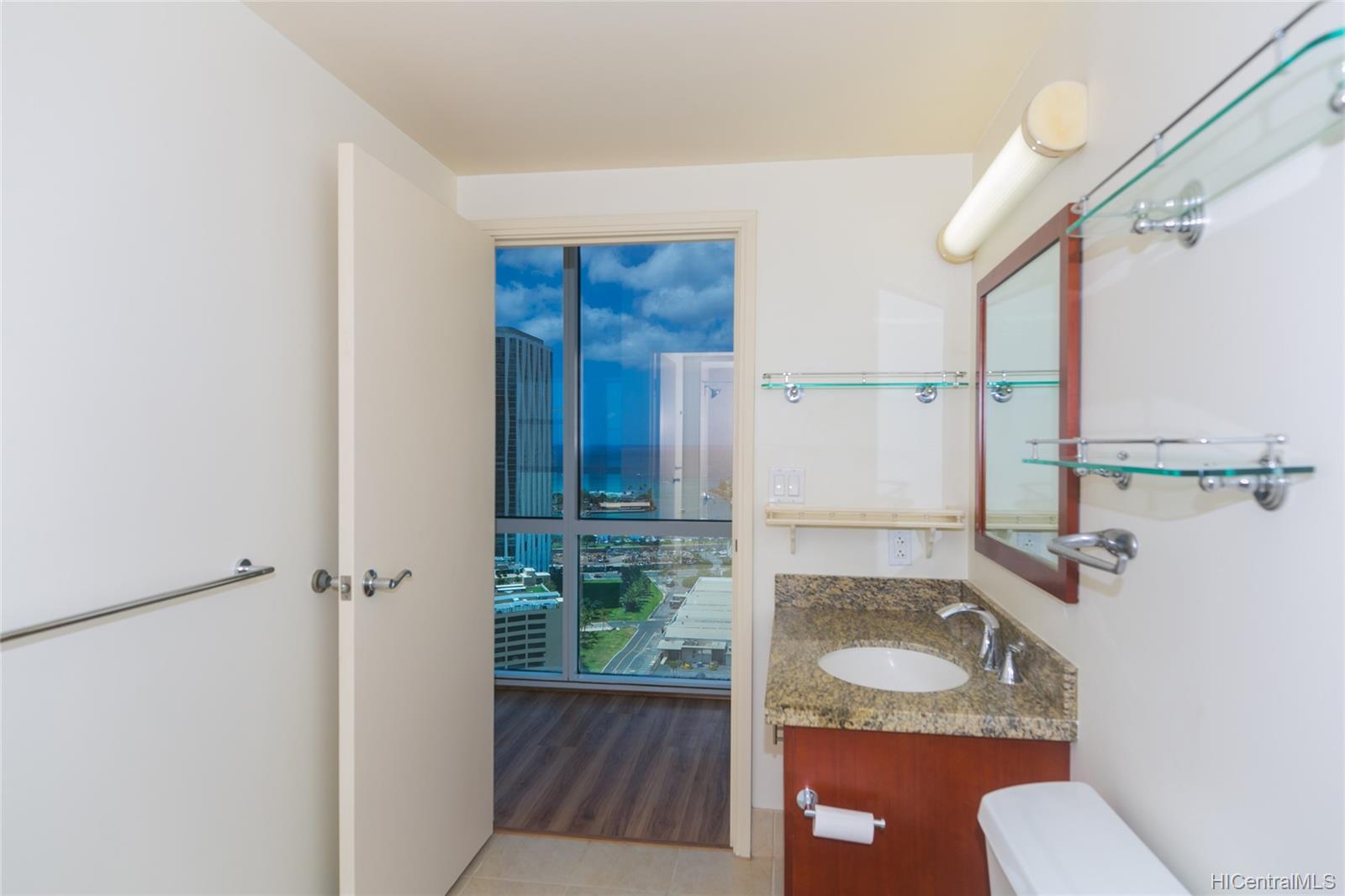 909 Kapiolani Boulevard  Unit 2902