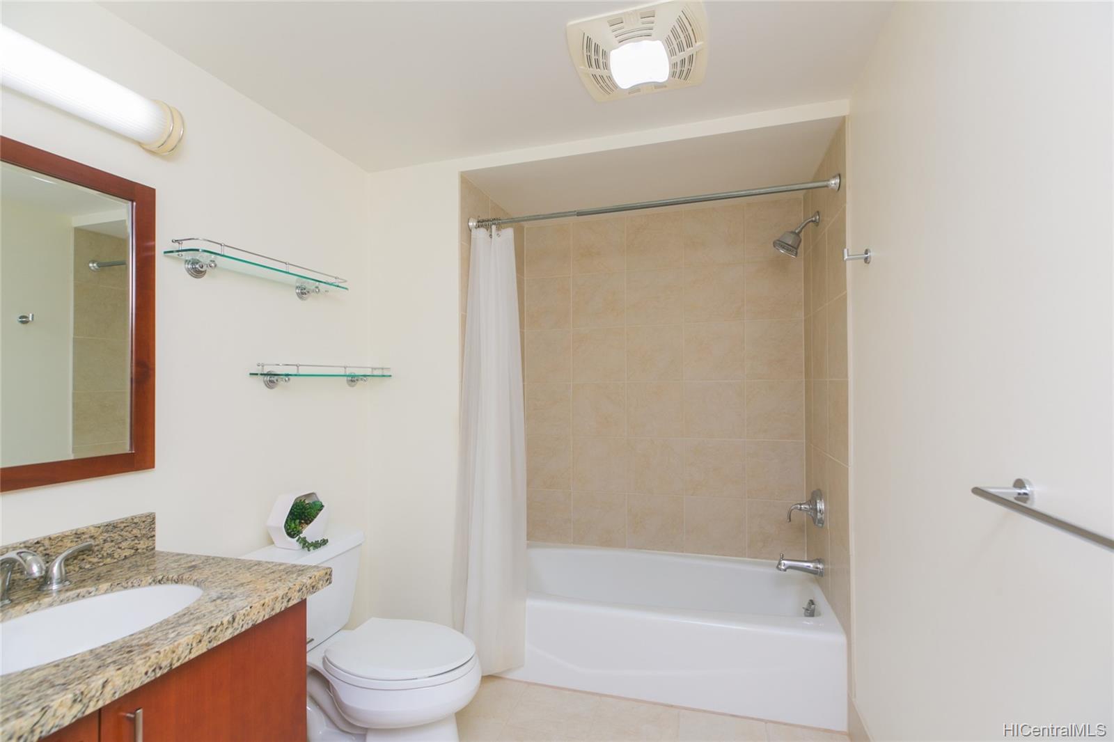 909 Kapiolani Boulevard  Unit 2902