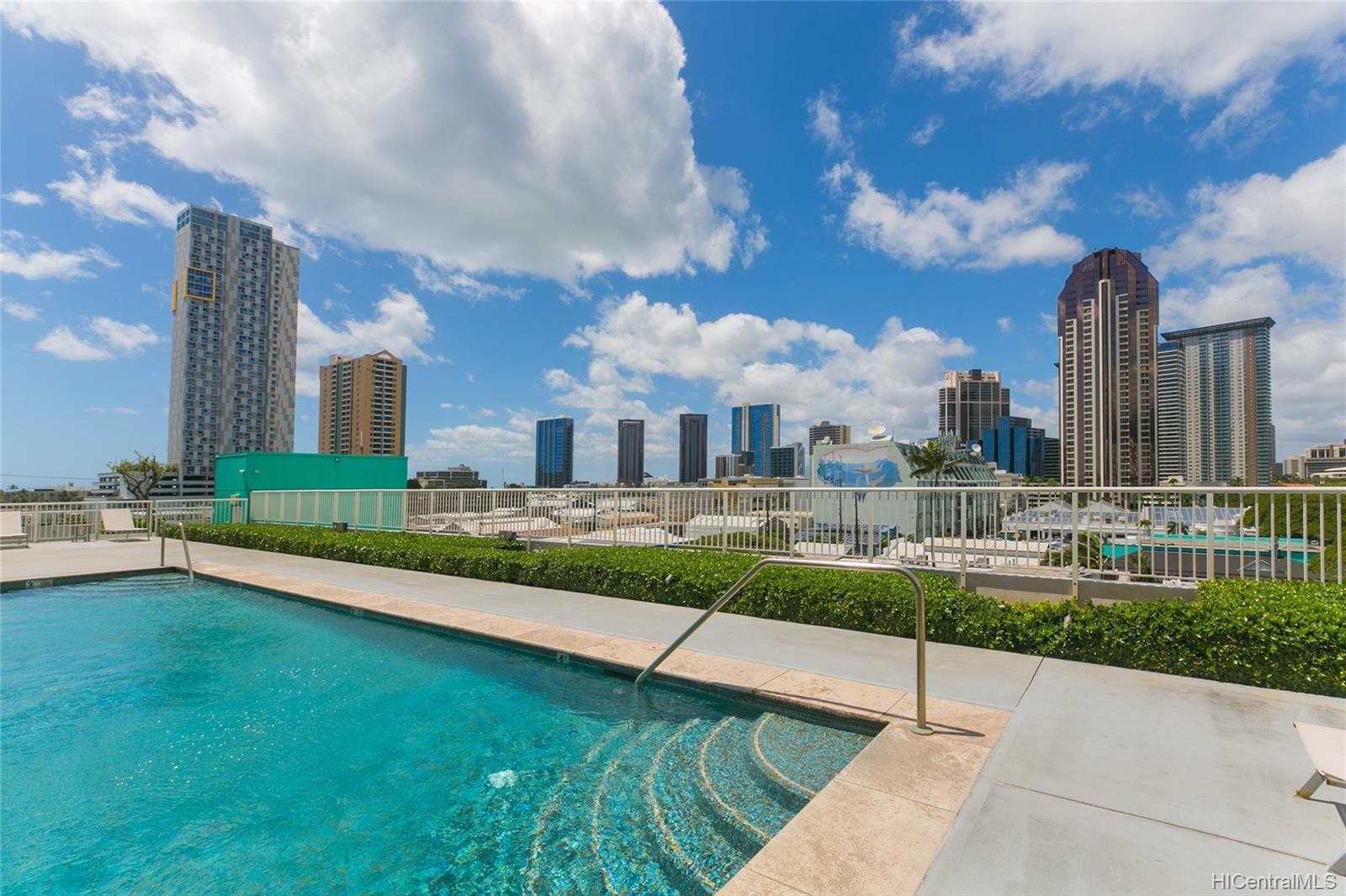 909 Kapiolani Boulevard  Unit 2902