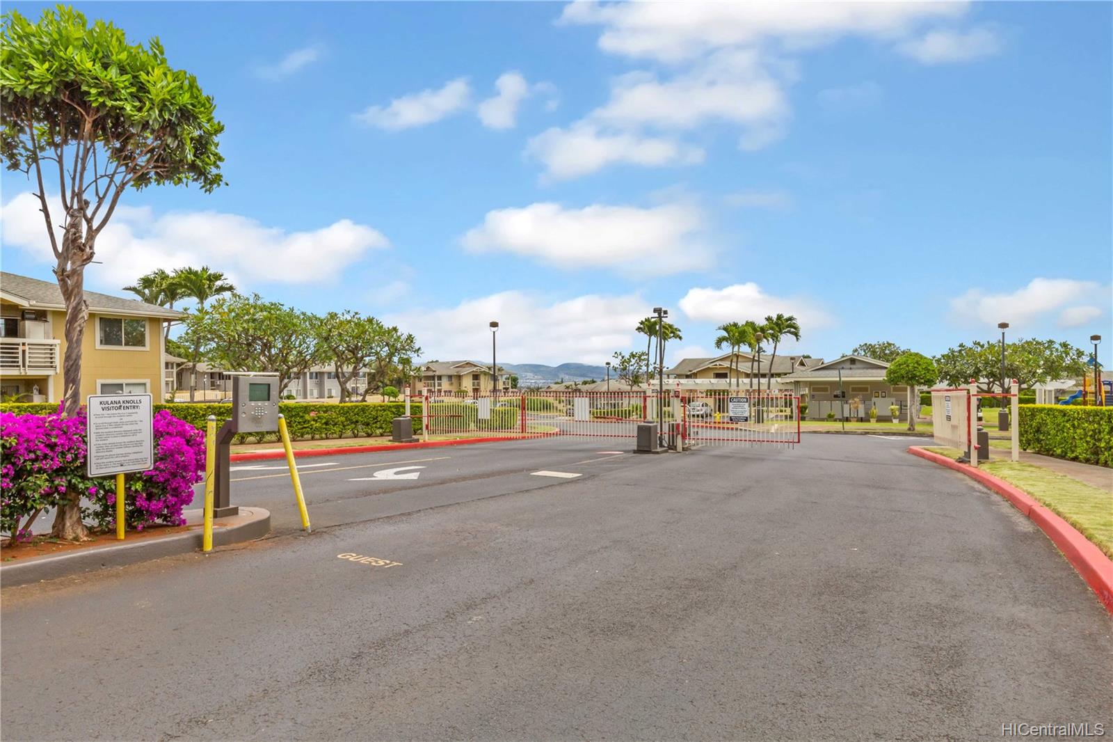 Kulana Knolls 2 94524 Kupuohi Street Unit 16/104 Waipahu HI 96797 sold