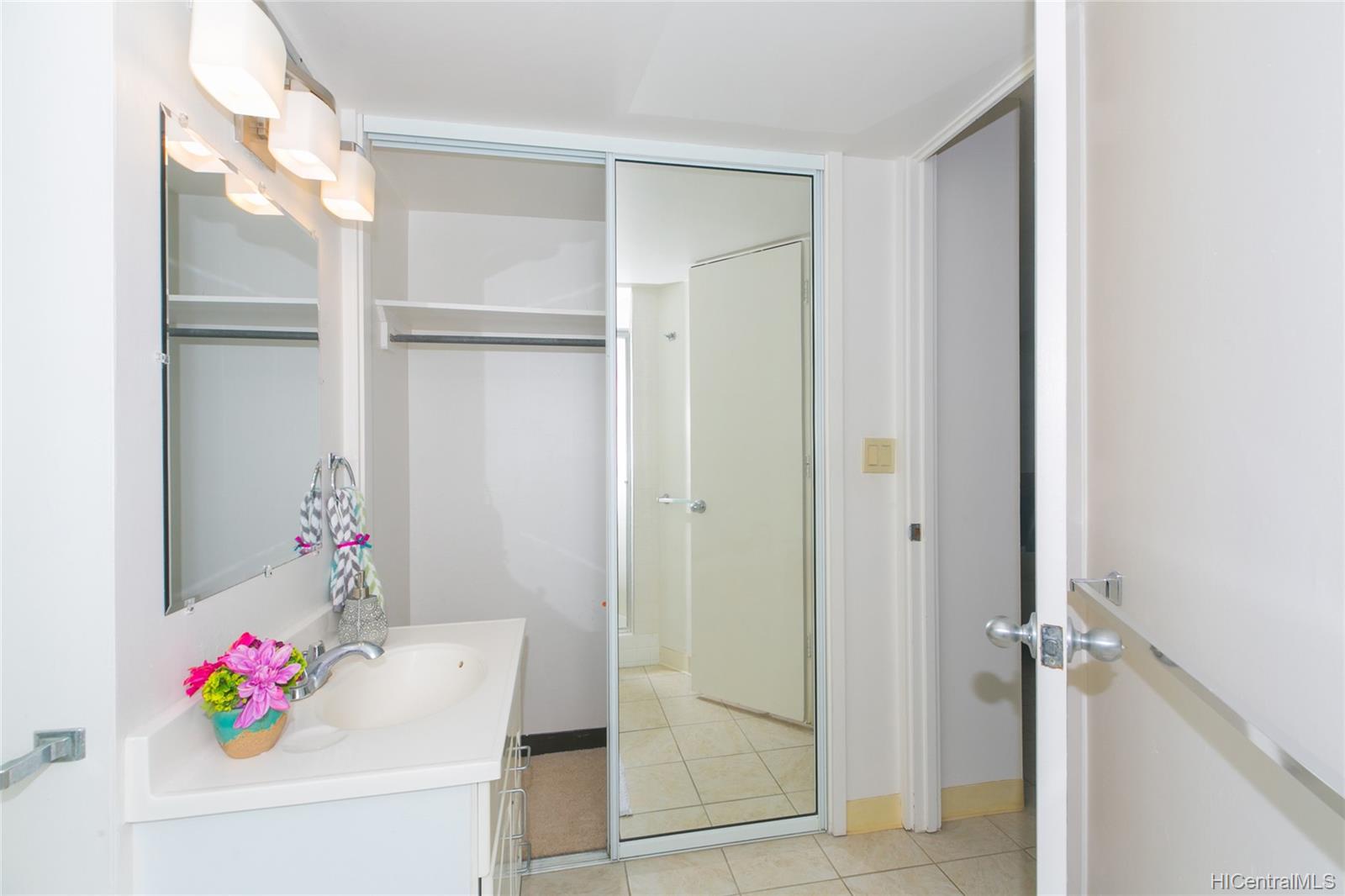 750 Amana Street  Unit 204