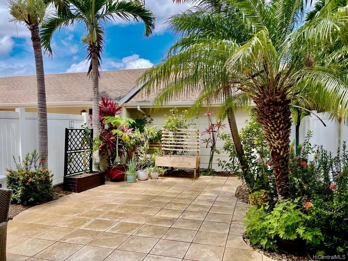 91-1009 Kaipalaoa Street  Unit 305