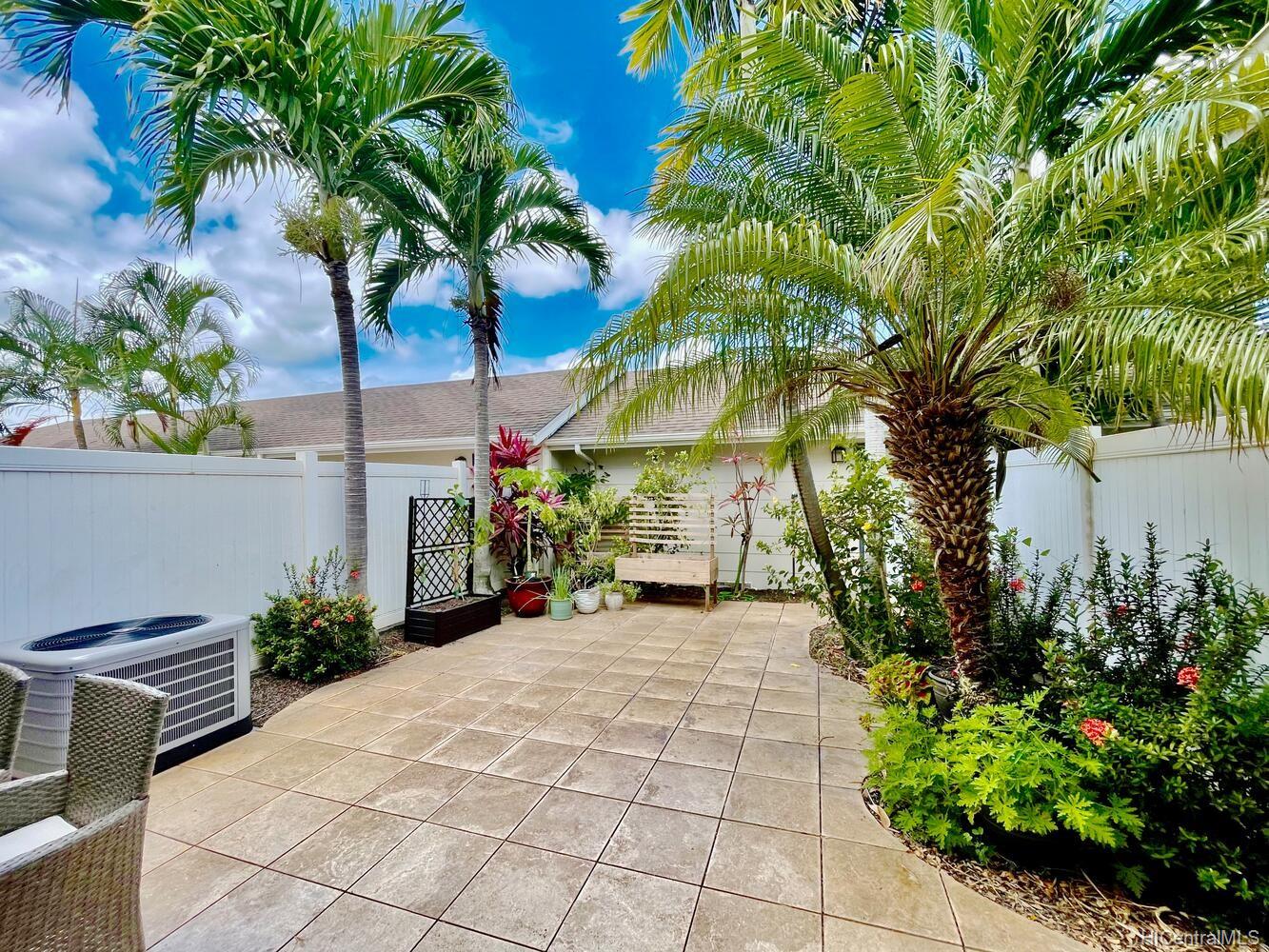 91-1009 Kaipalaoa Street  Unit 305