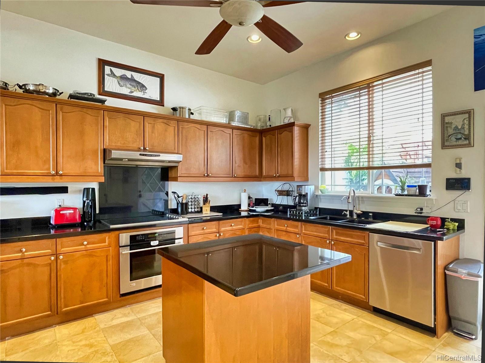 92-1087 Palahia Street  Unit B