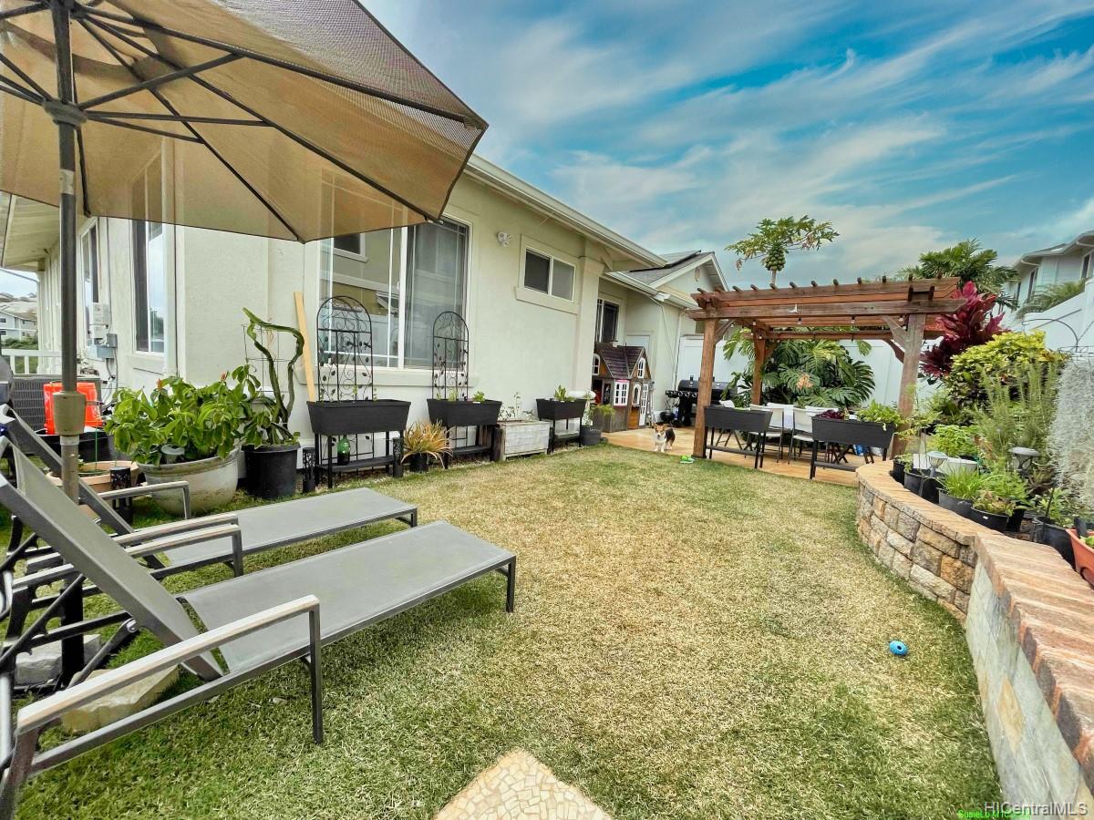 92-1087 Palahia Street  Unit B