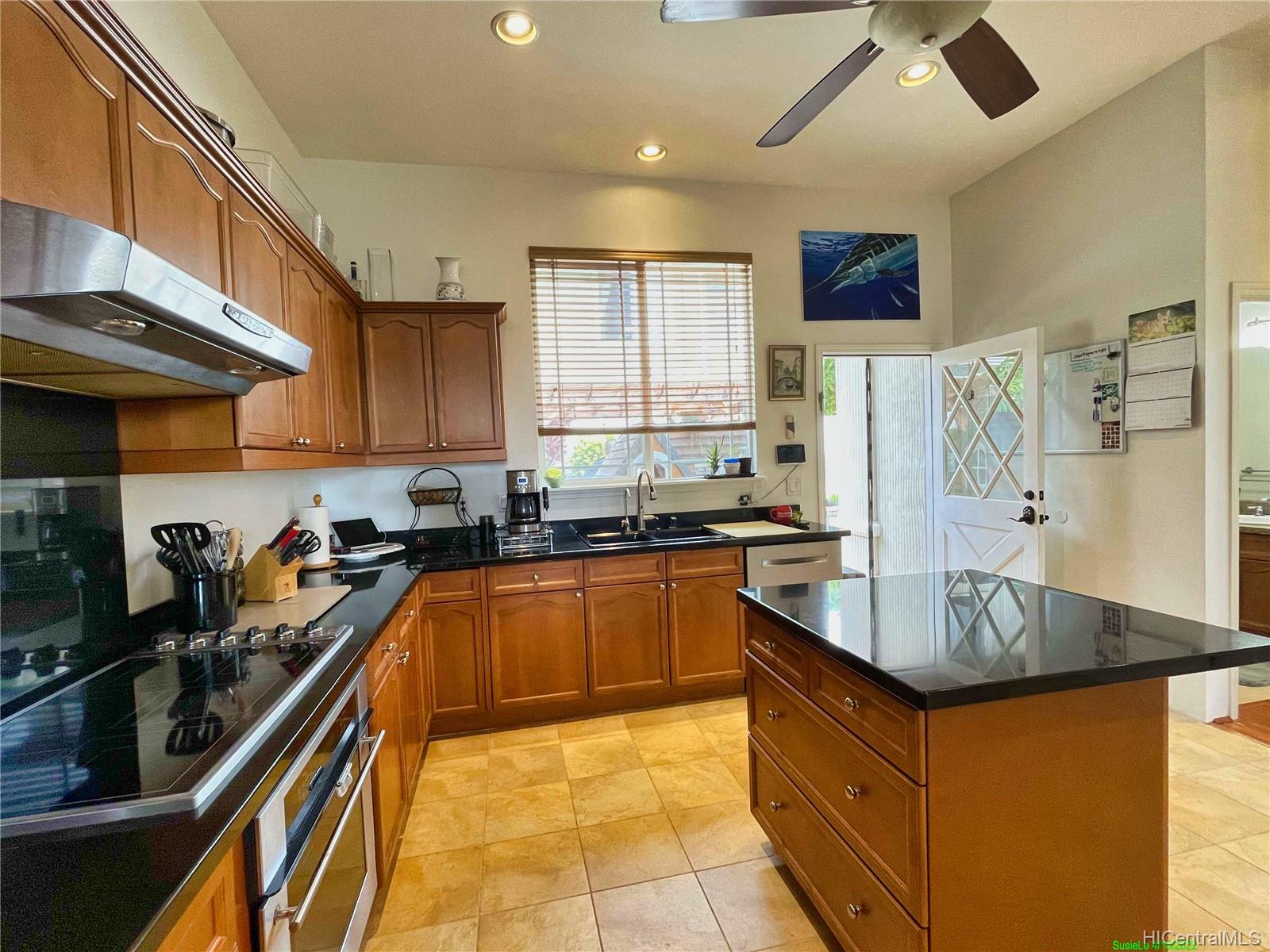 92-1087 Palahia Street  Unit B