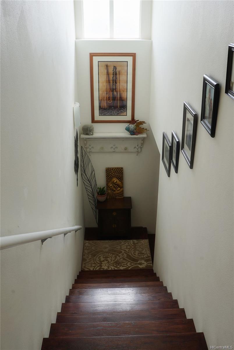92-1087 Palahia Street  Unit B