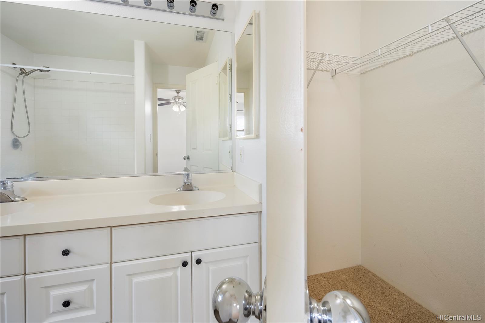 91-1091 Kaileolea Drive  Unit 2F1