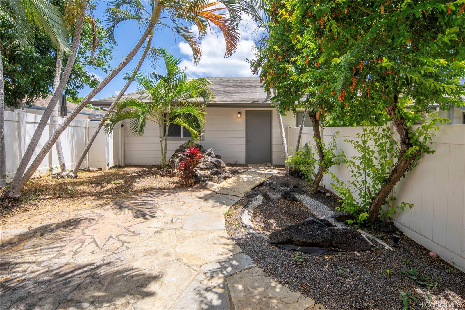 91-1091 Kaileolea Drive  Unit 2F1