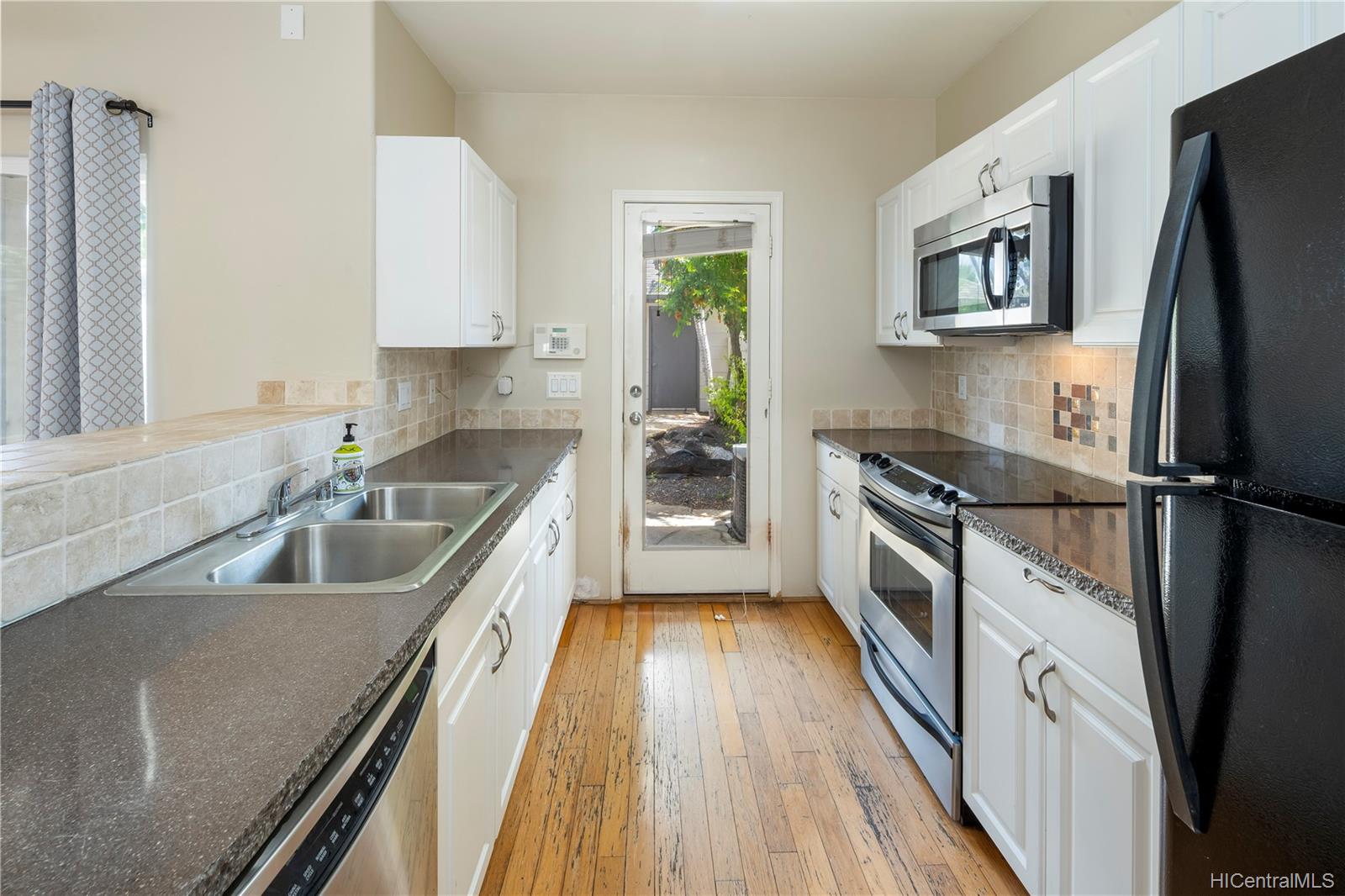 91-1091 Kaileolea Drive  Unit 2F1