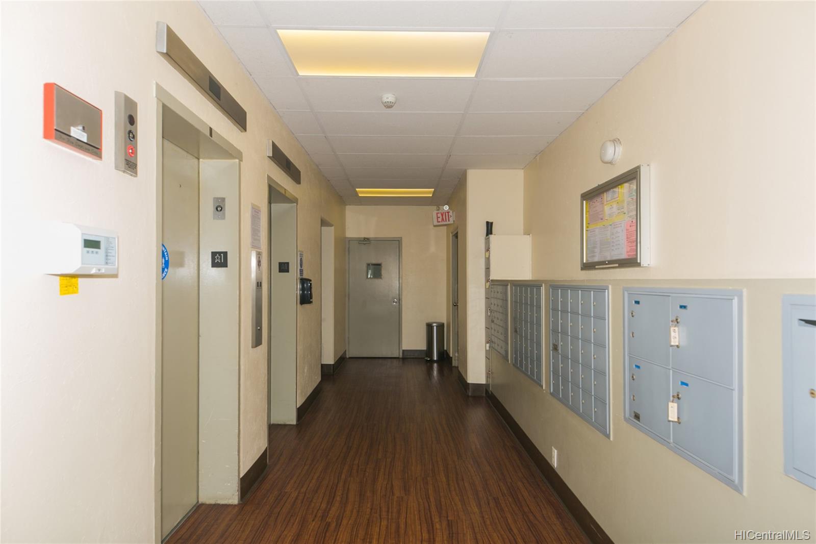 2637 Kuilei Street  Unit A104