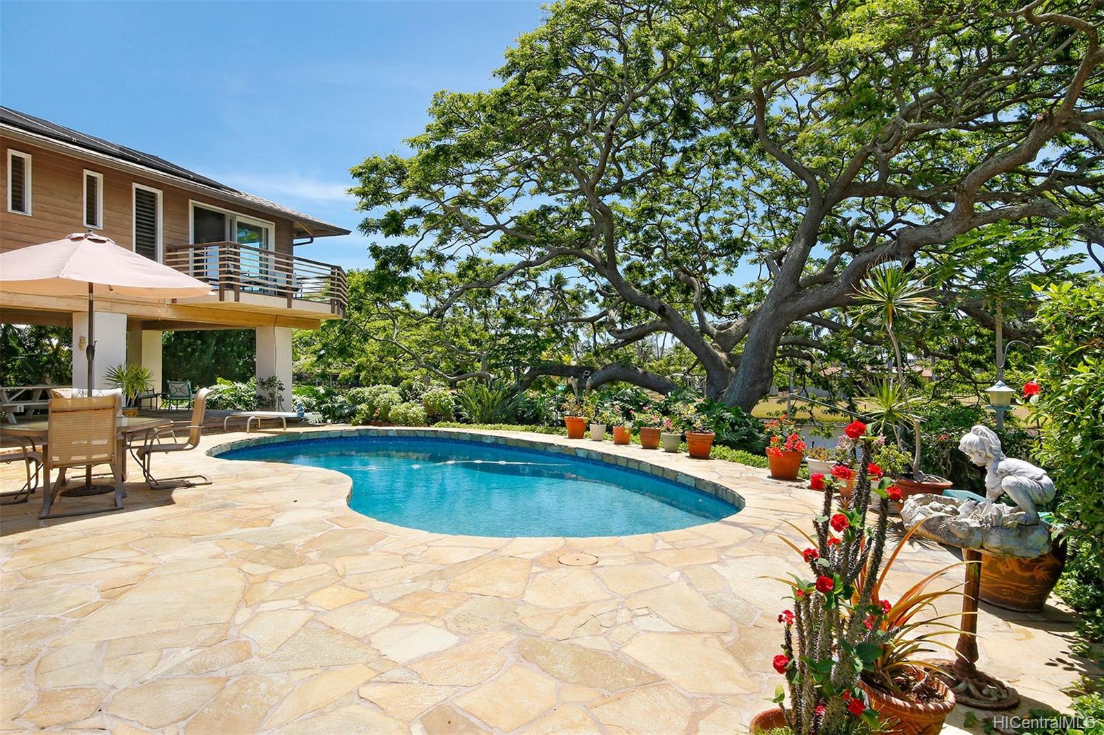 1110 Ilikala Place