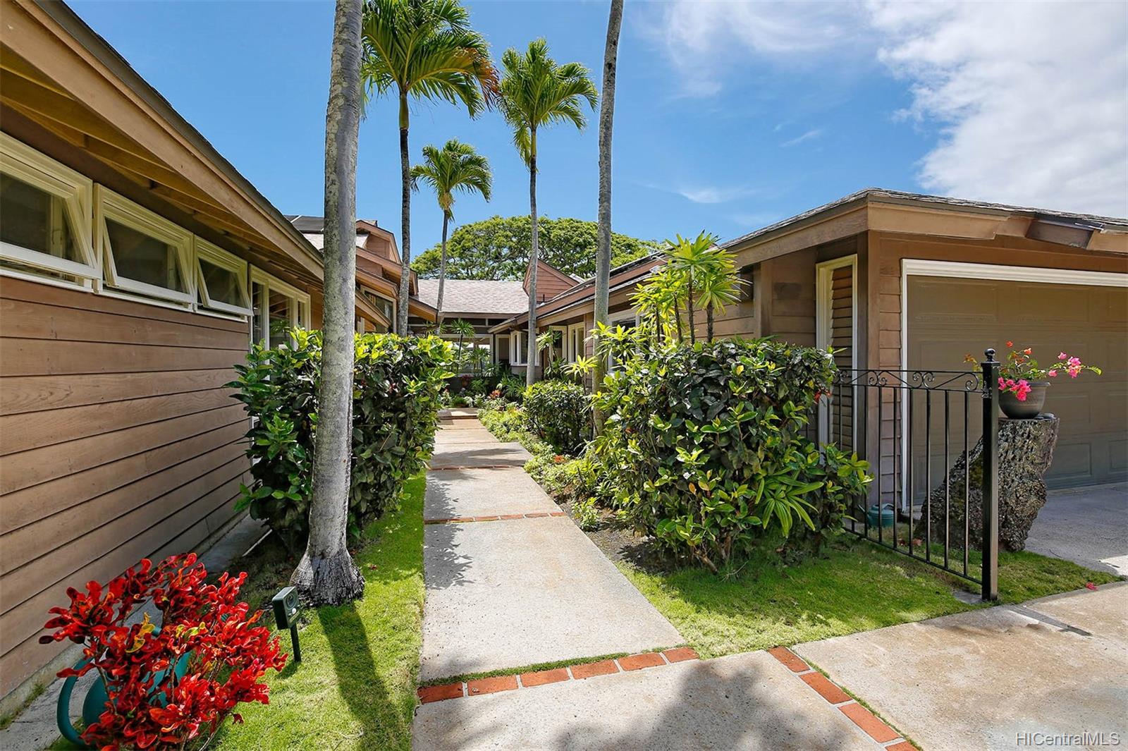 1110 Ilikala Place
