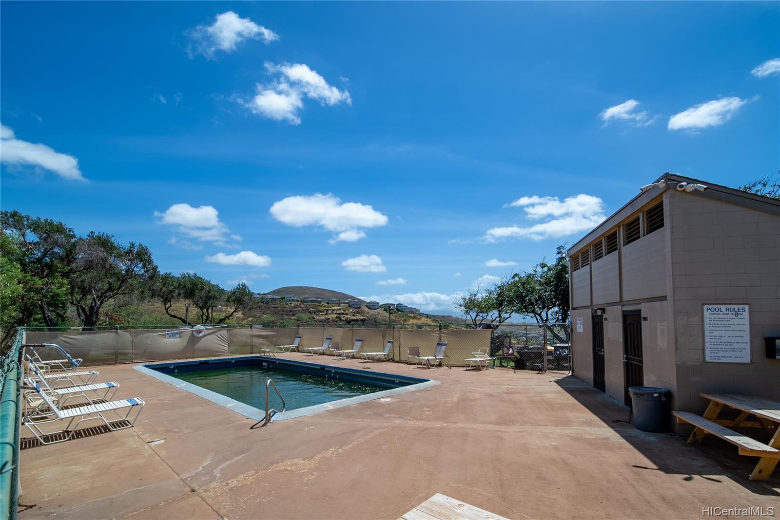 Makakilo Gardens 1 92695 Makakilo Drive Unit K58 Kapolei HI 96707 sold