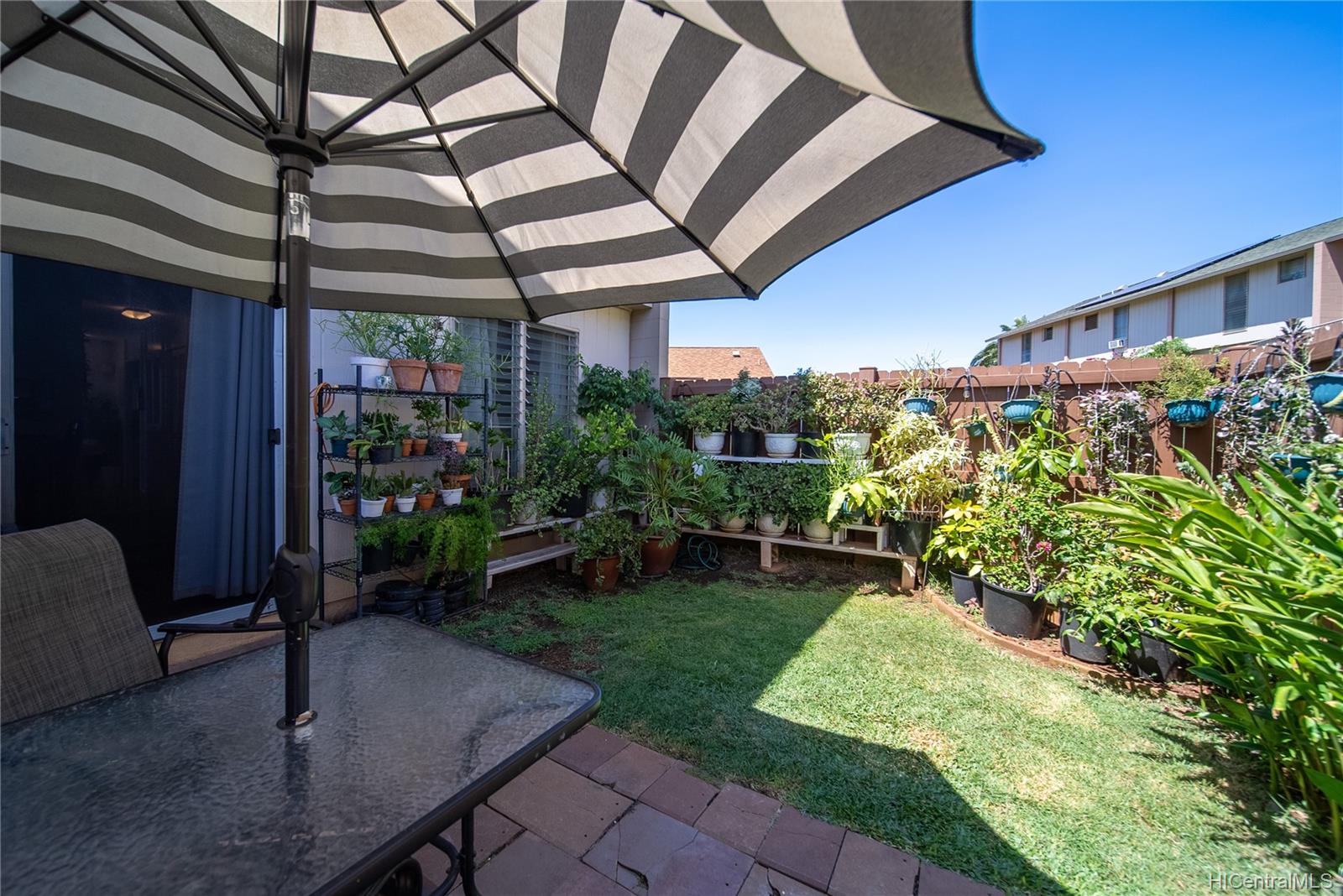 Makakilo Gardens 1 92695 Makakilo Drive Unit K58 Kapolei HI 96707 sold