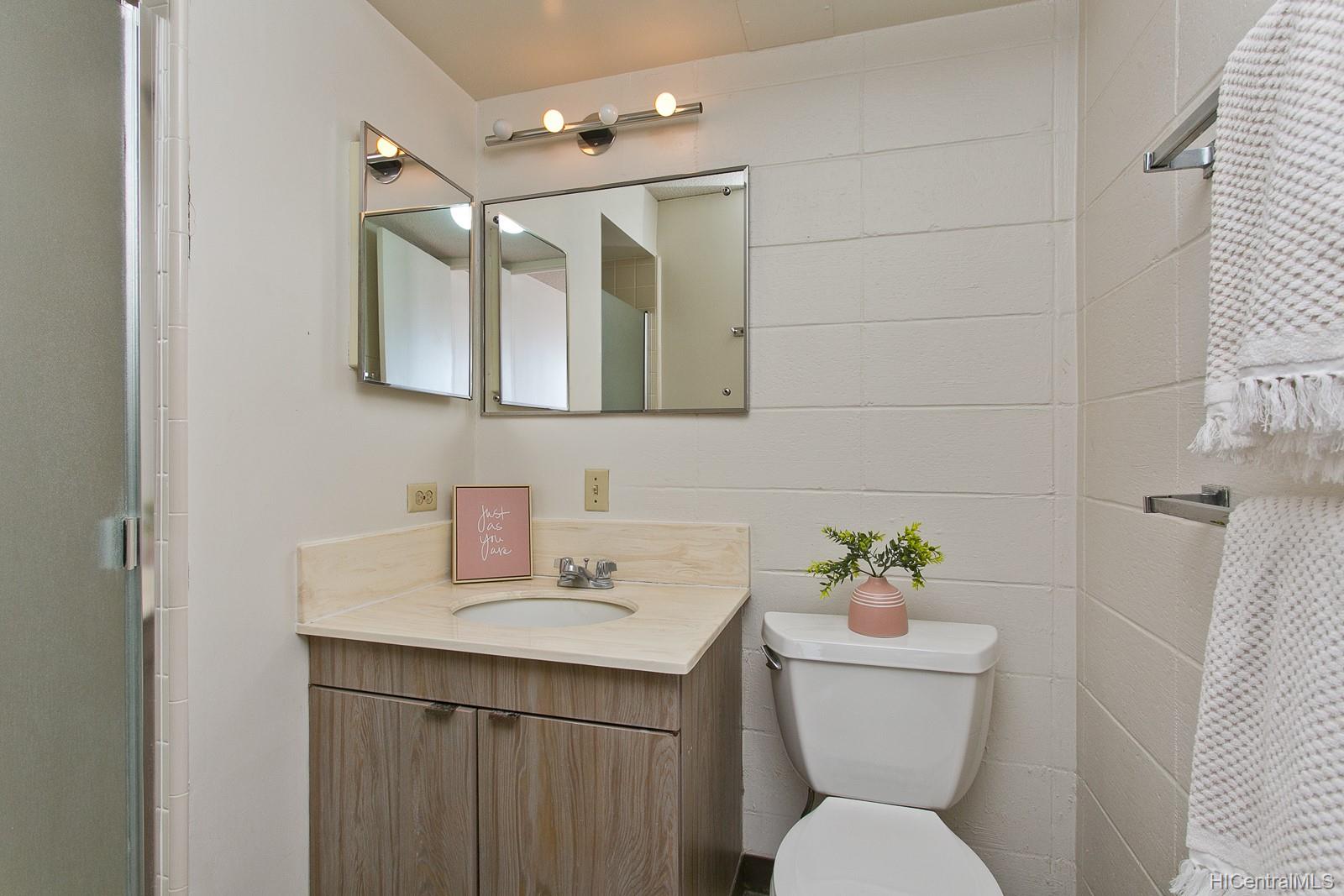 1515 Ward Avenue  Unit 1003