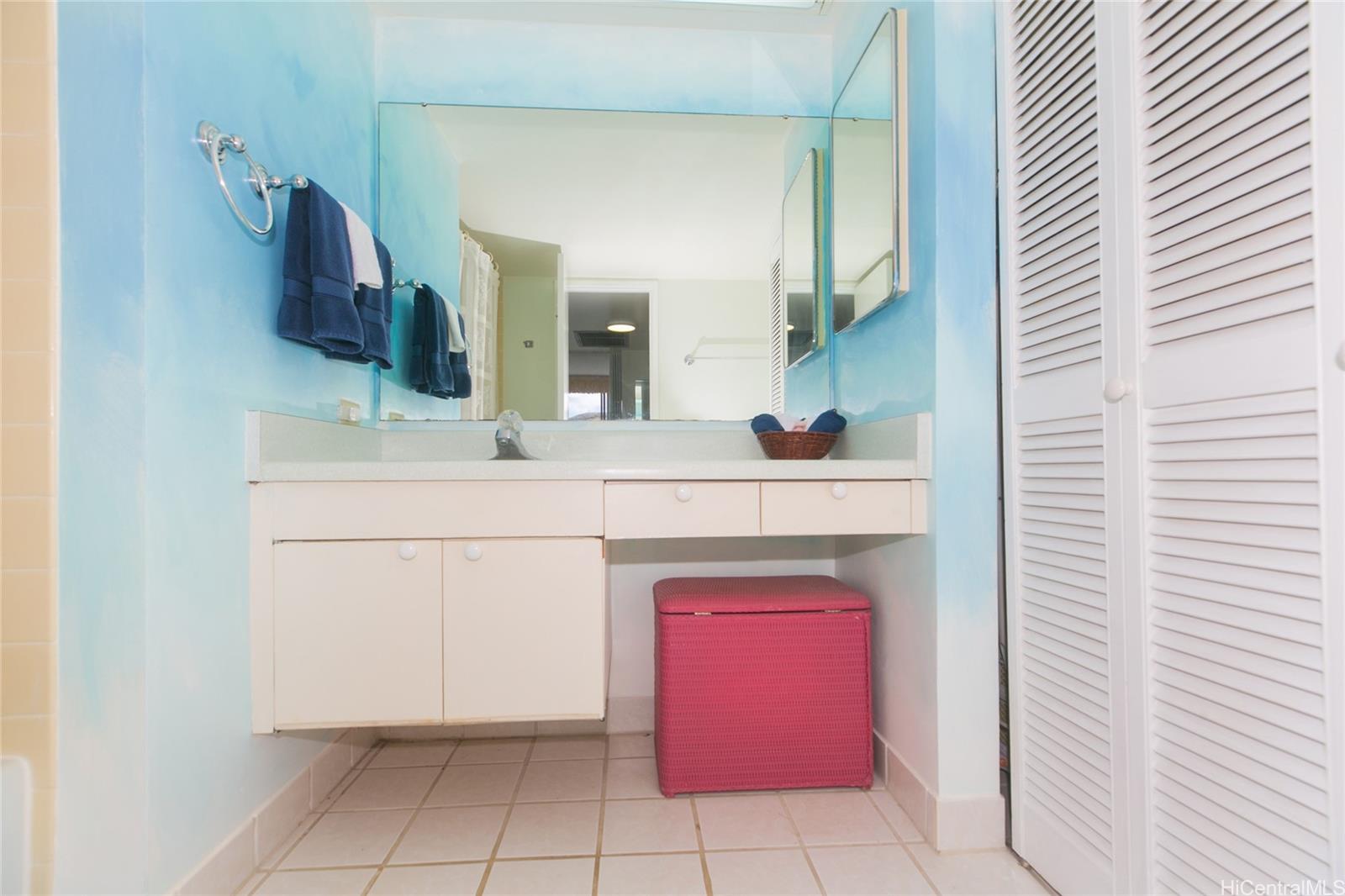 84-680 Kili Drive  Unit 1210