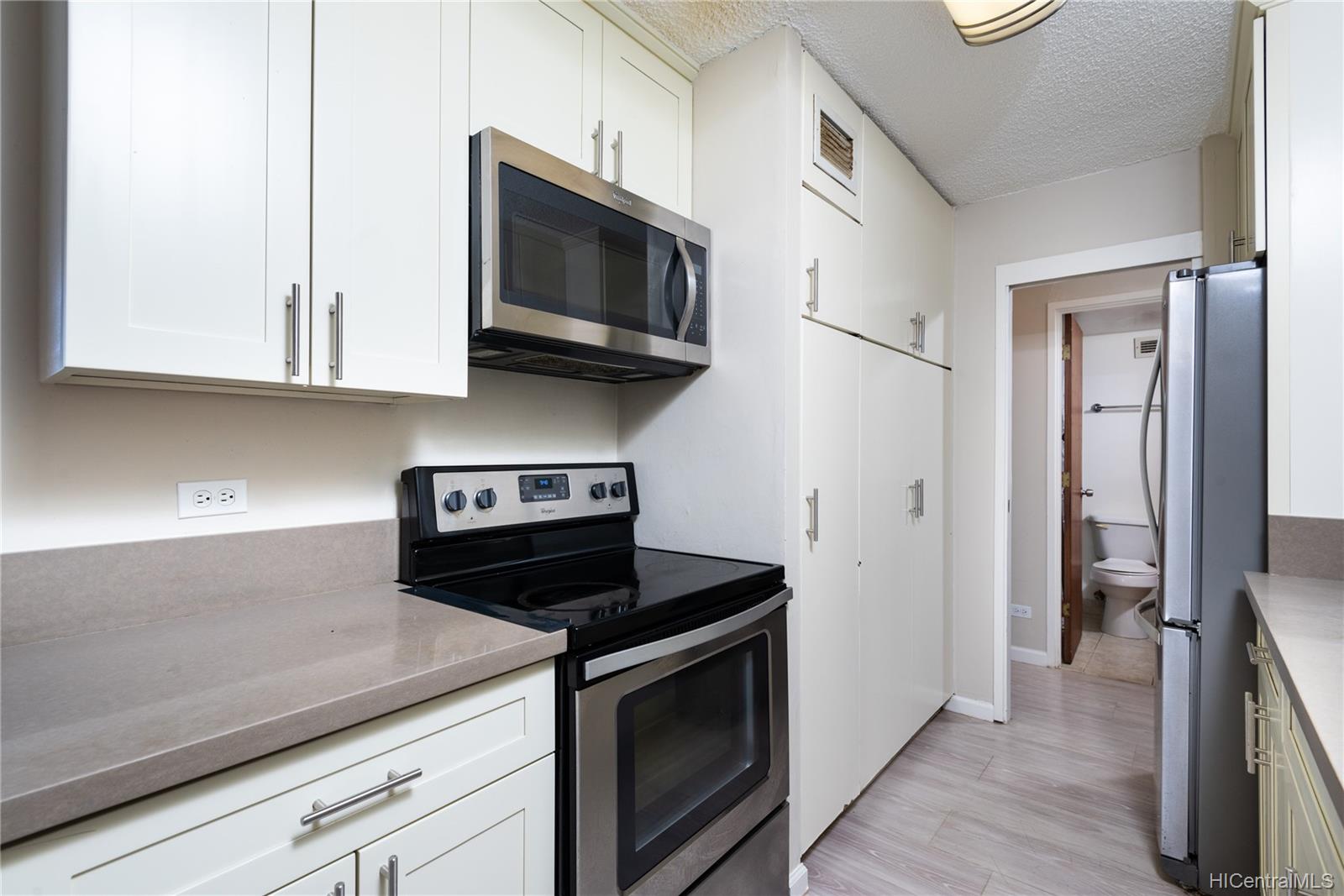 1069 Spencer Street  Unit 101