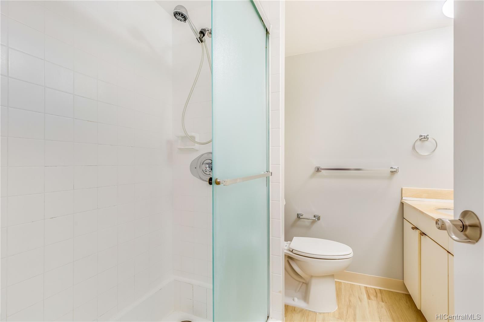500 University Avenue  Unit 928