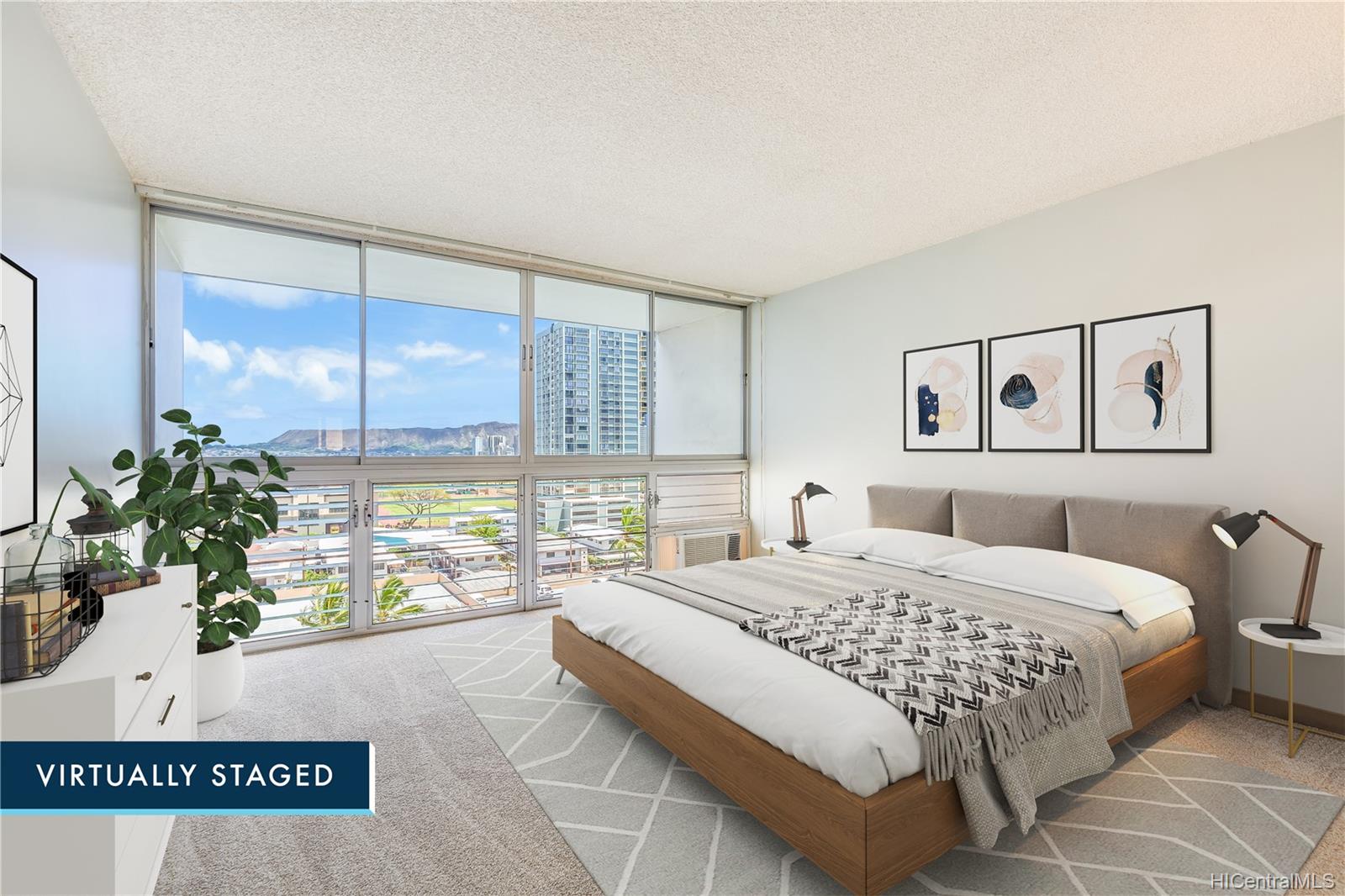 500 University Avenue  Unit 928