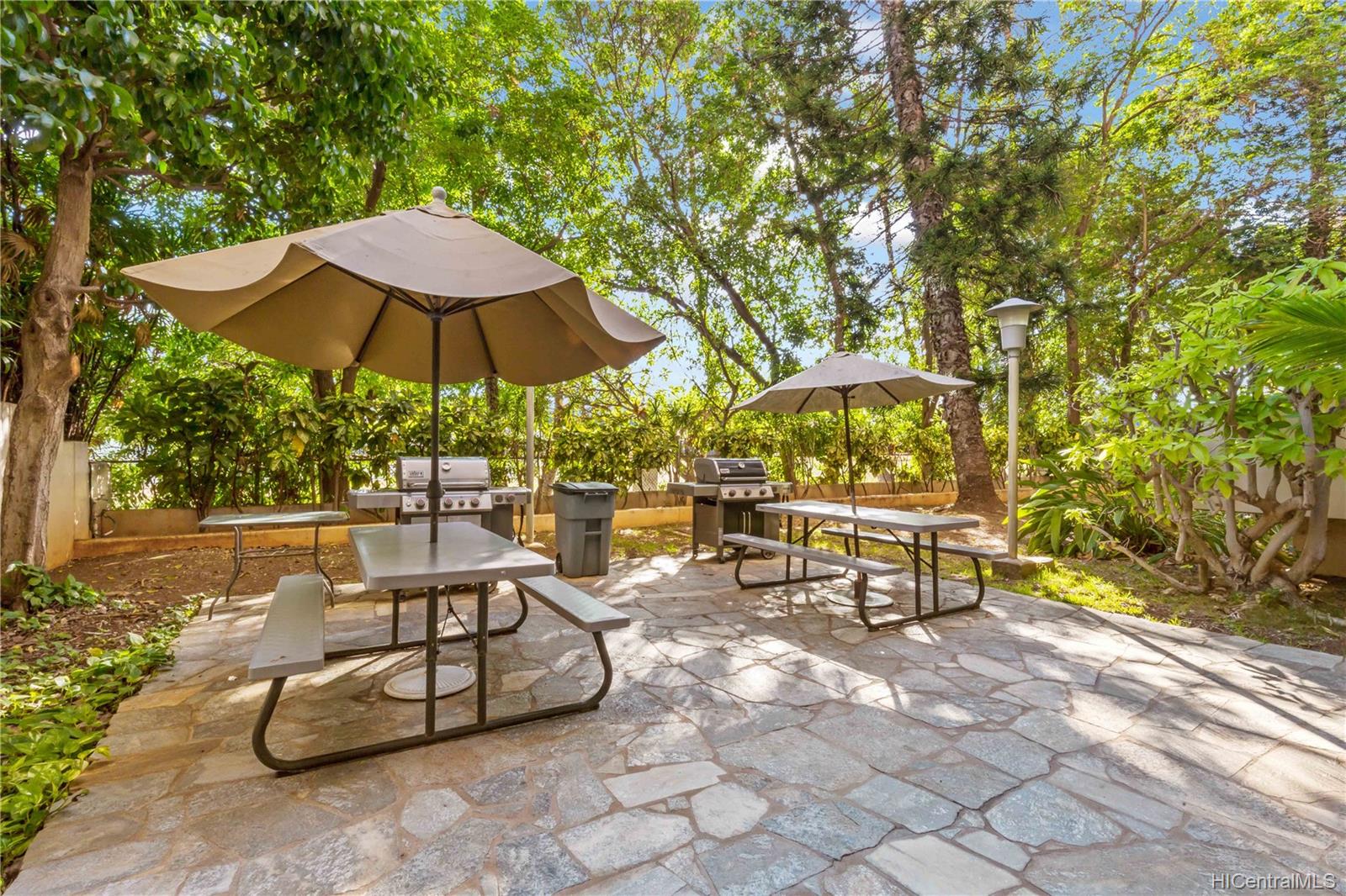 500 University Avenue  Unit 928