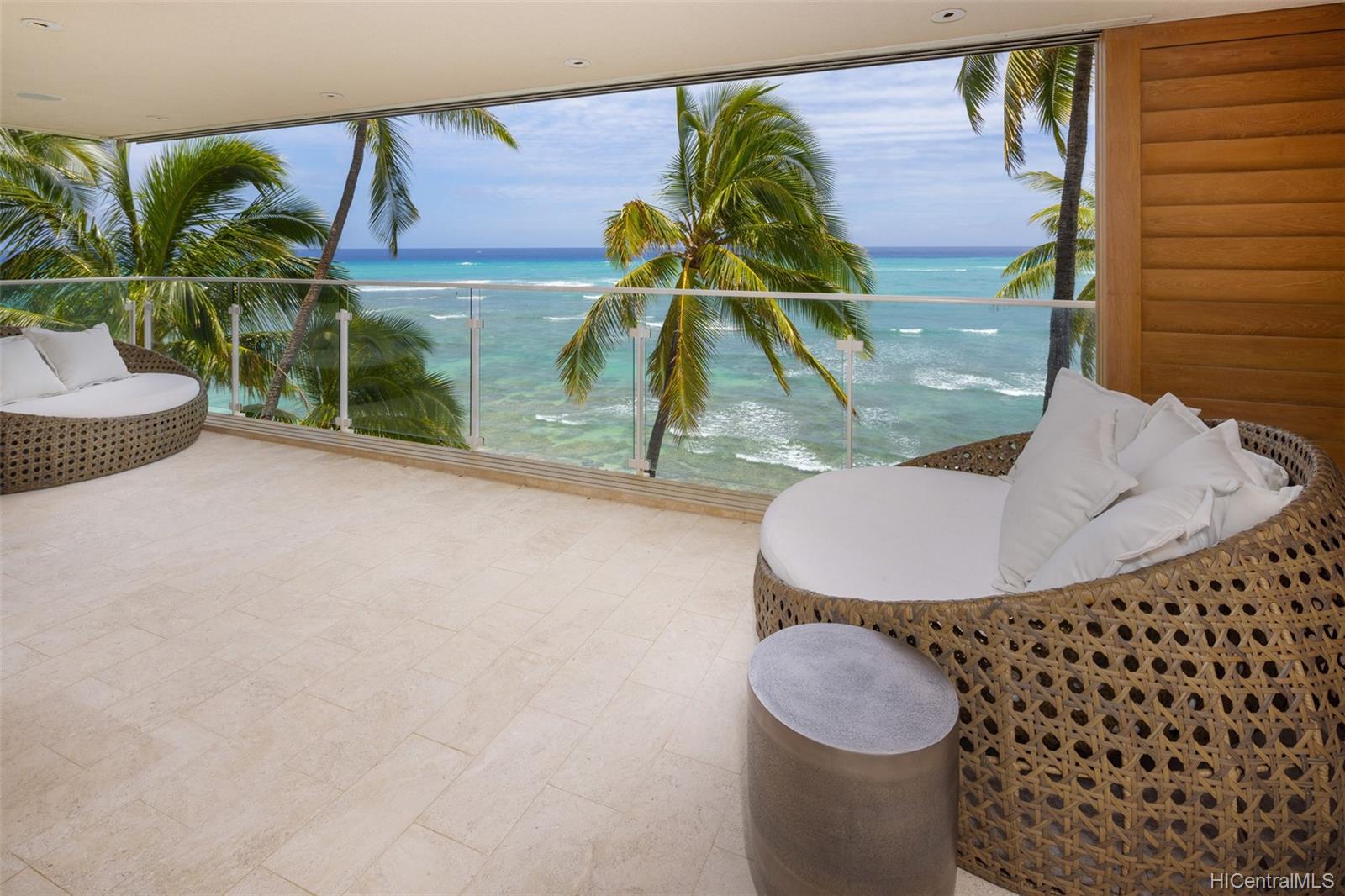 3003 Kalakaua Avenue  Unit 5B