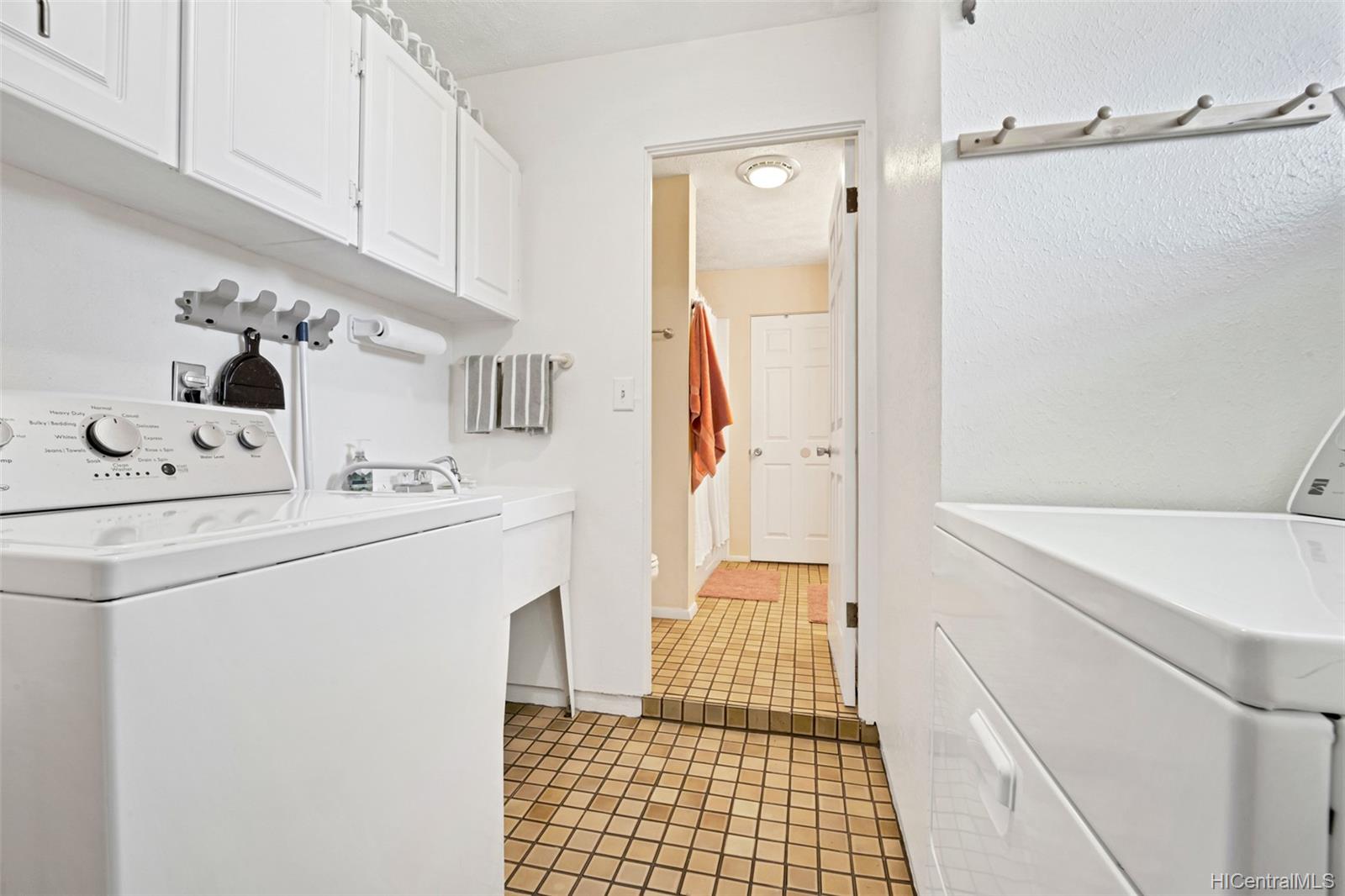1188 Akuila Place