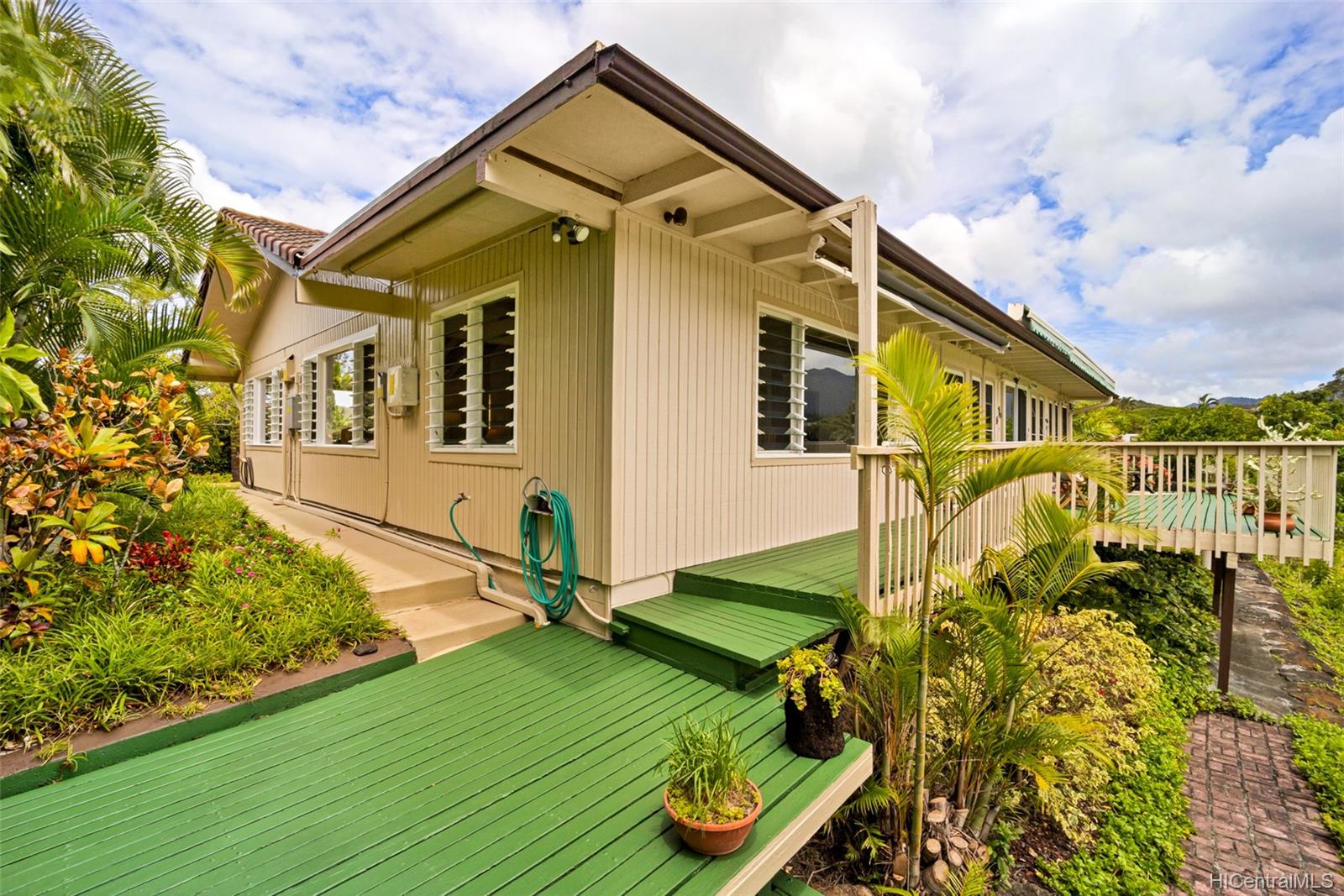 1188 Akuila Place