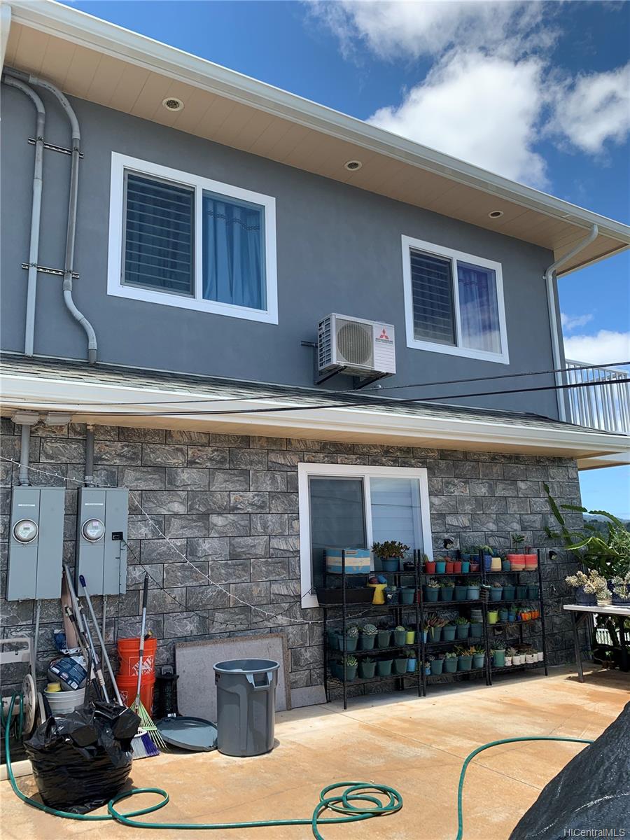 99765 Halawa Drive Aiea HI 96701 listed 05262022