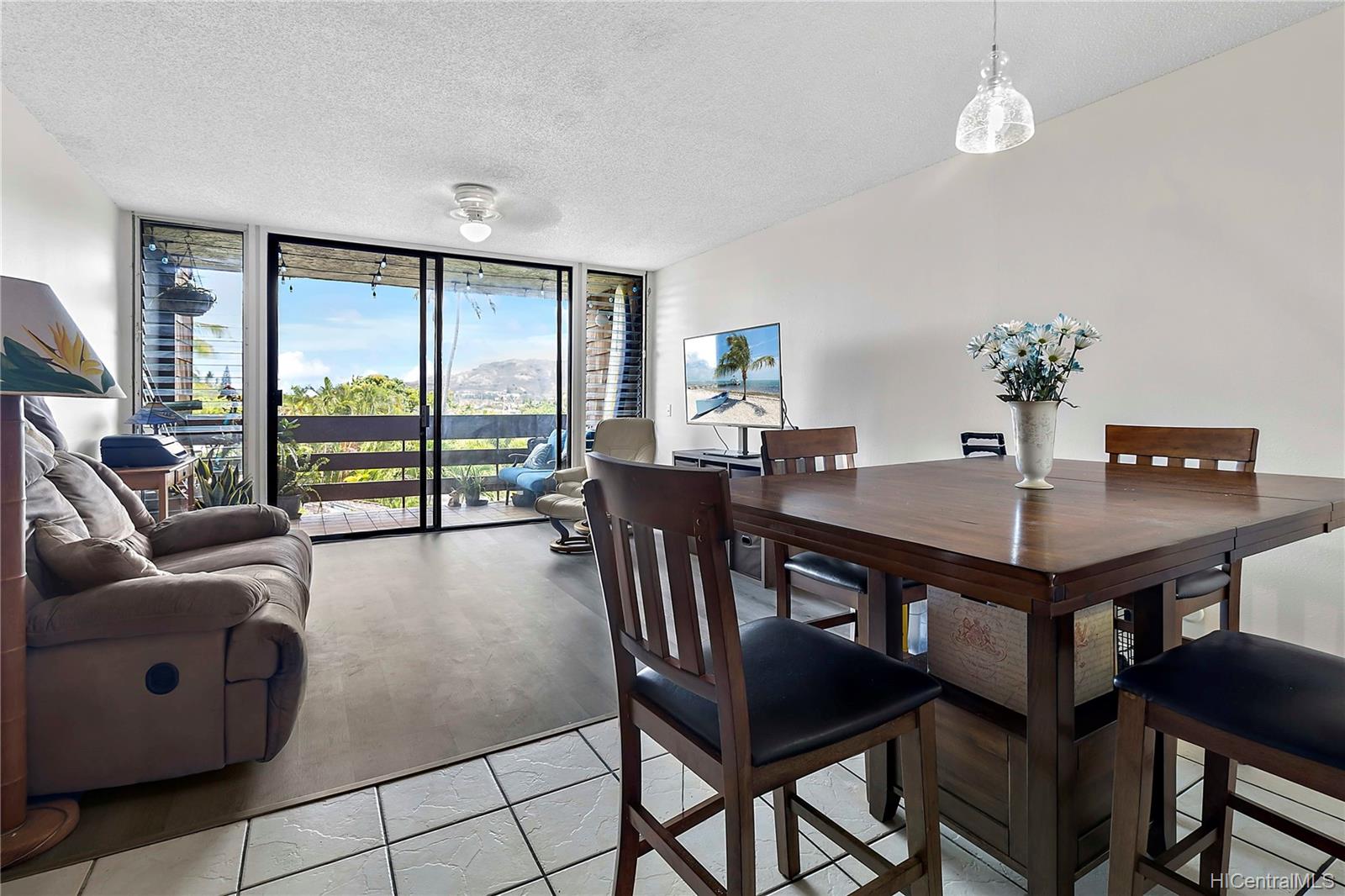 1015 Aoloa Place  Unit 340