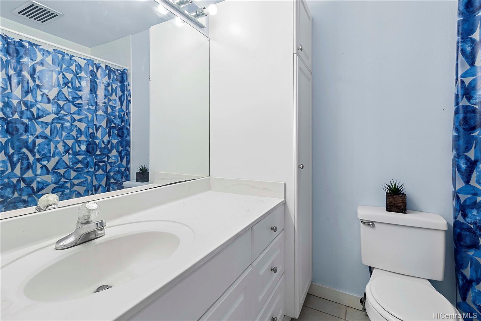 1015 Aoloa Place  Unit 340