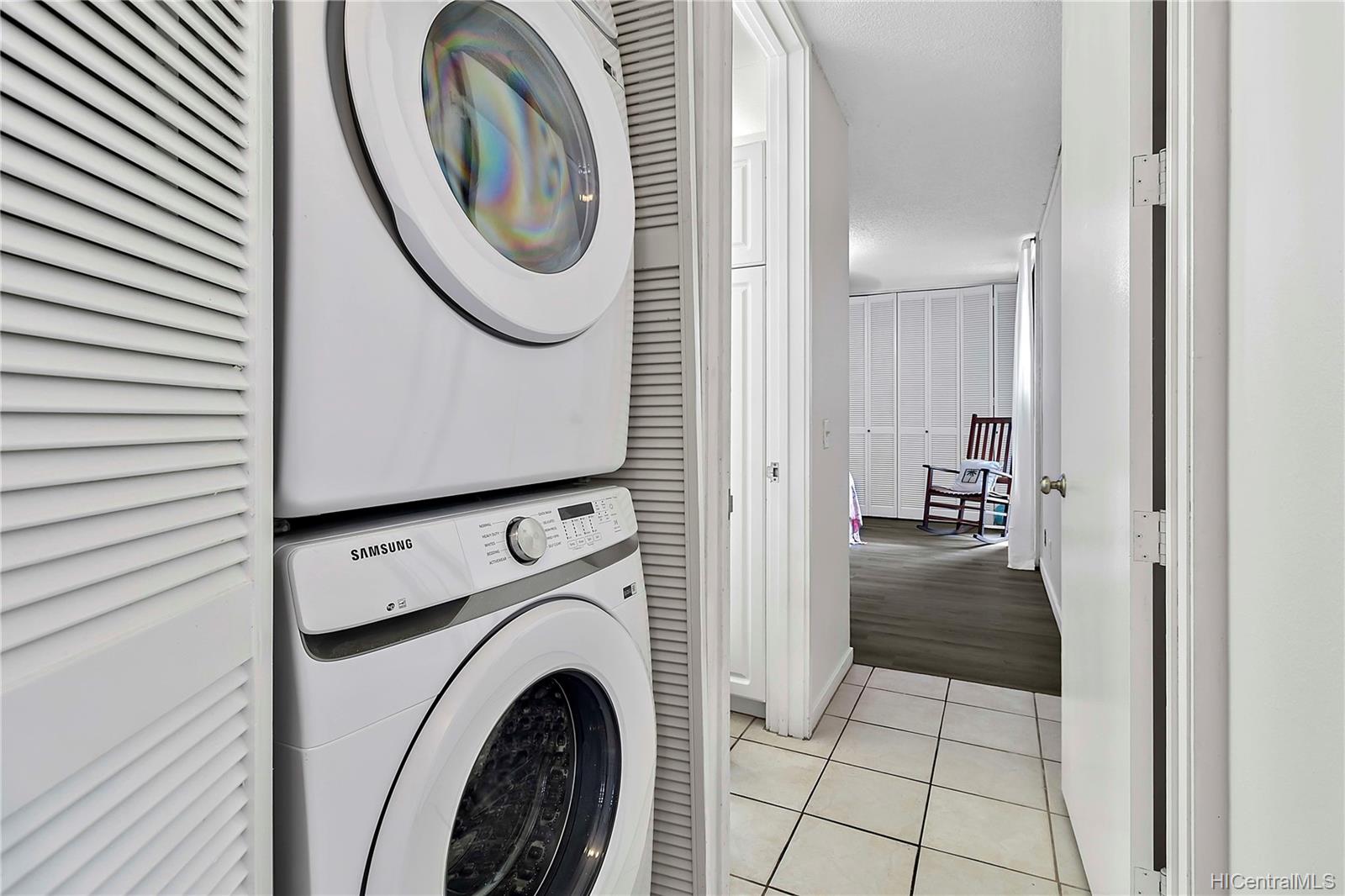 1015 Aoloa Place  Unit 340