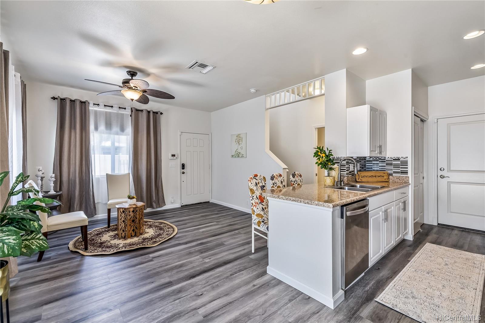 91-1001 Keaunui Drive  Unit 111
