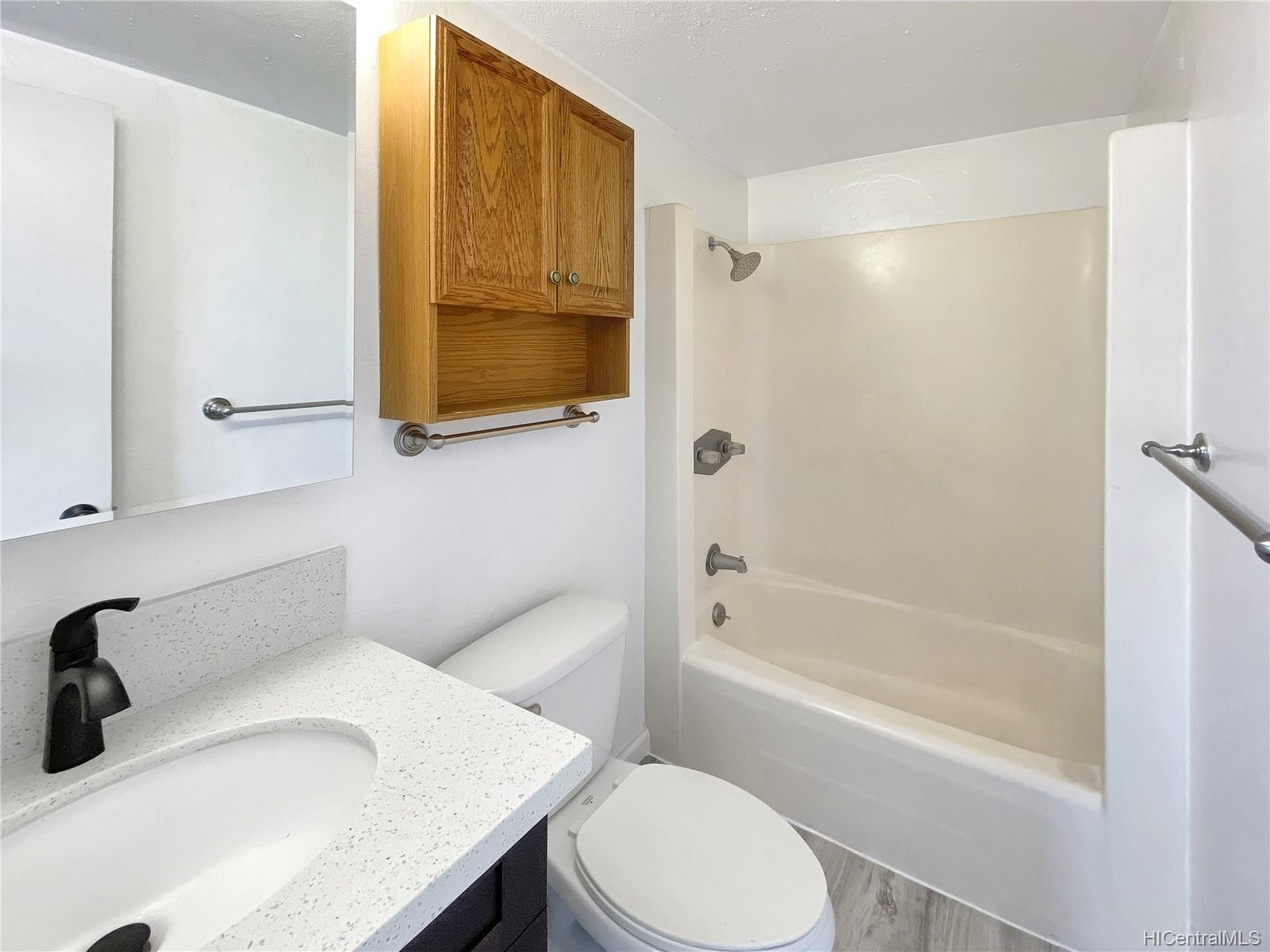 2120 Fern Street  Unit 204