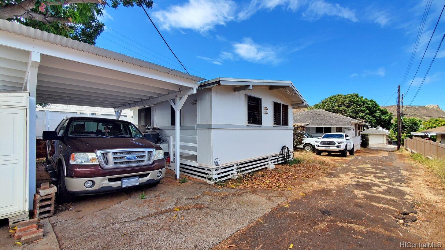 3622 Maunalei Avenue