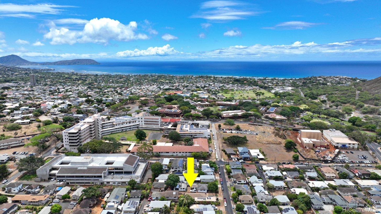 3622 Maunalei Avenue