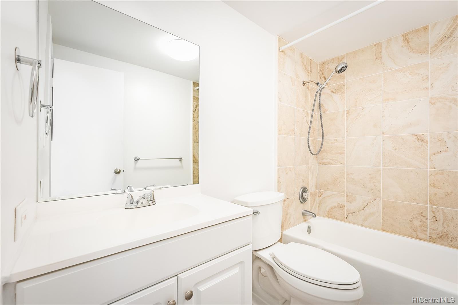 2333 Kapiolani Boulevard  Unit 2102