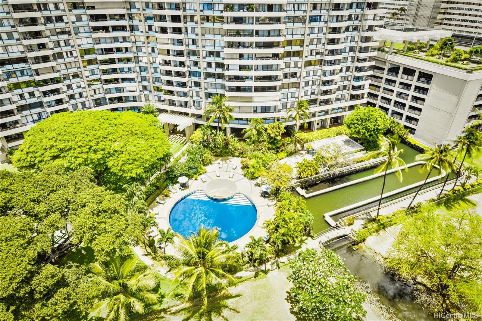 2333 Kapiolani Boulevard  Unit 2102