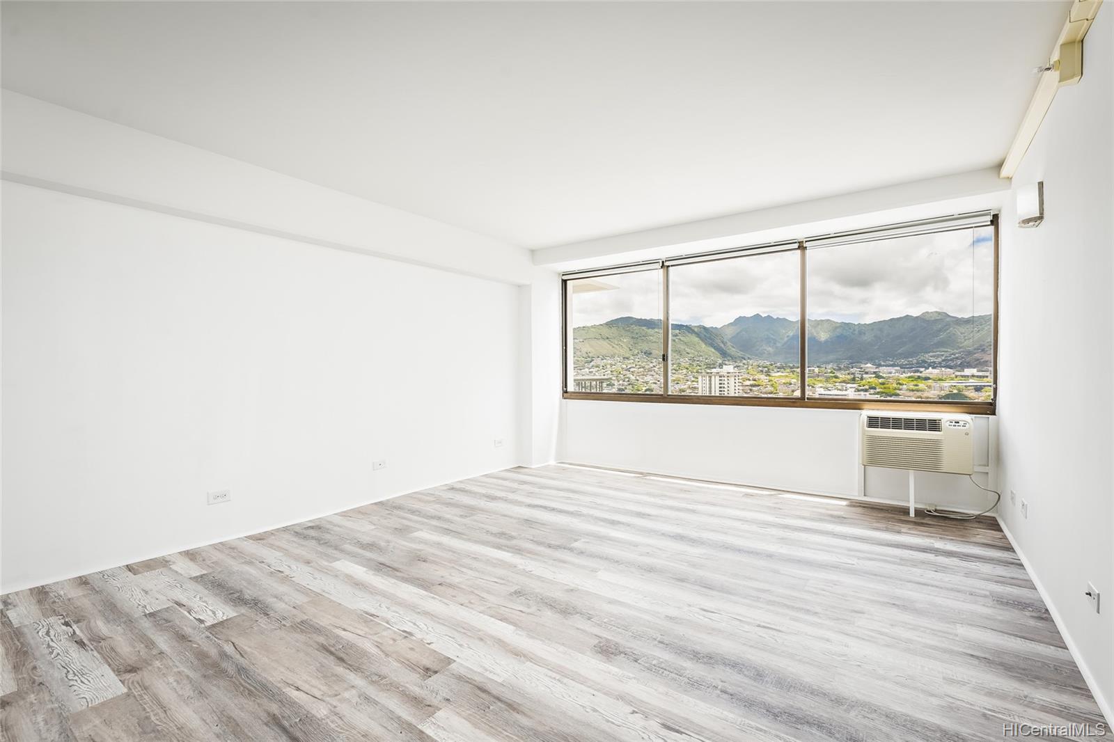 2333 Kapiolani Boulevard  Unit 2102