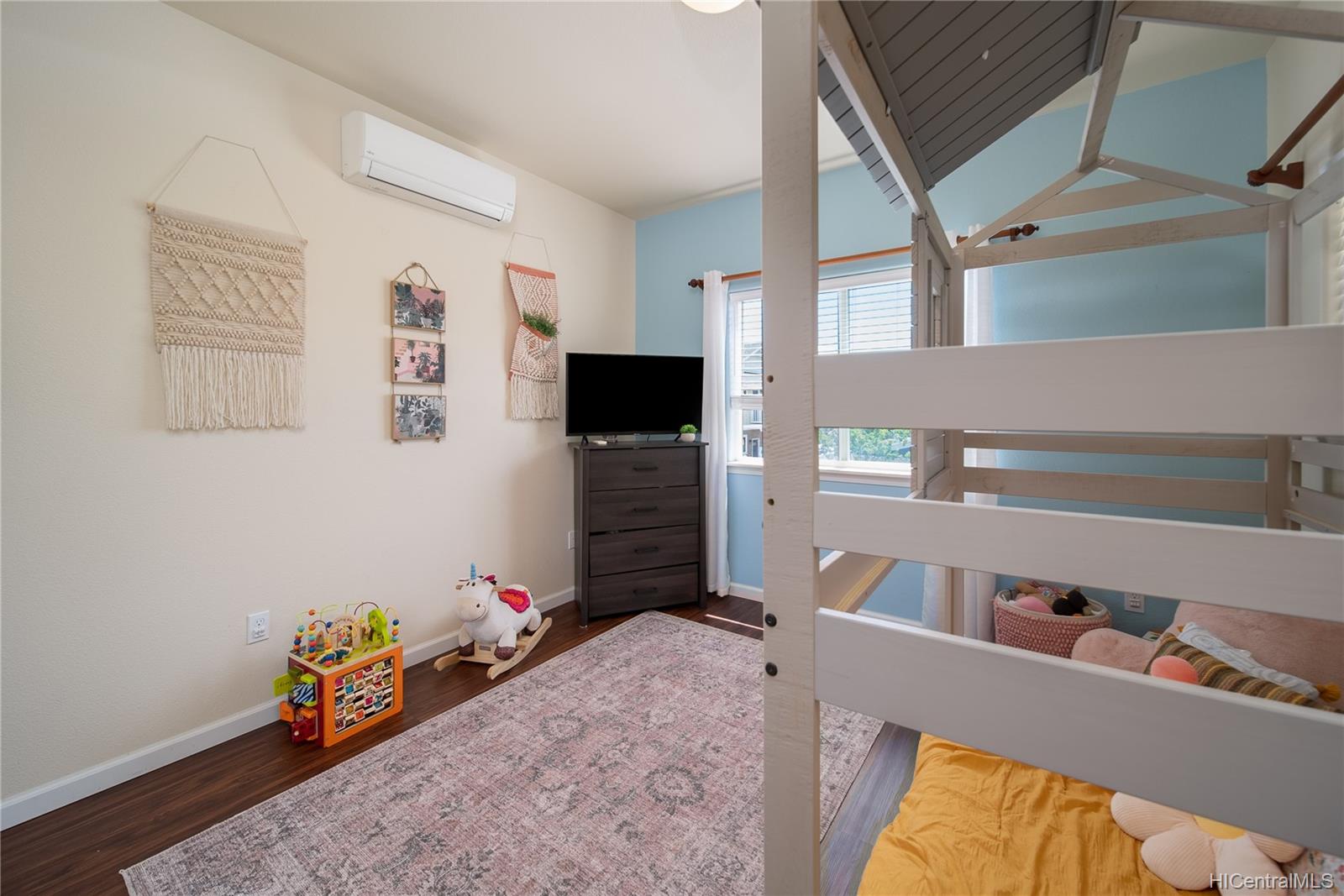 1143 Kakala Street  Unit 302