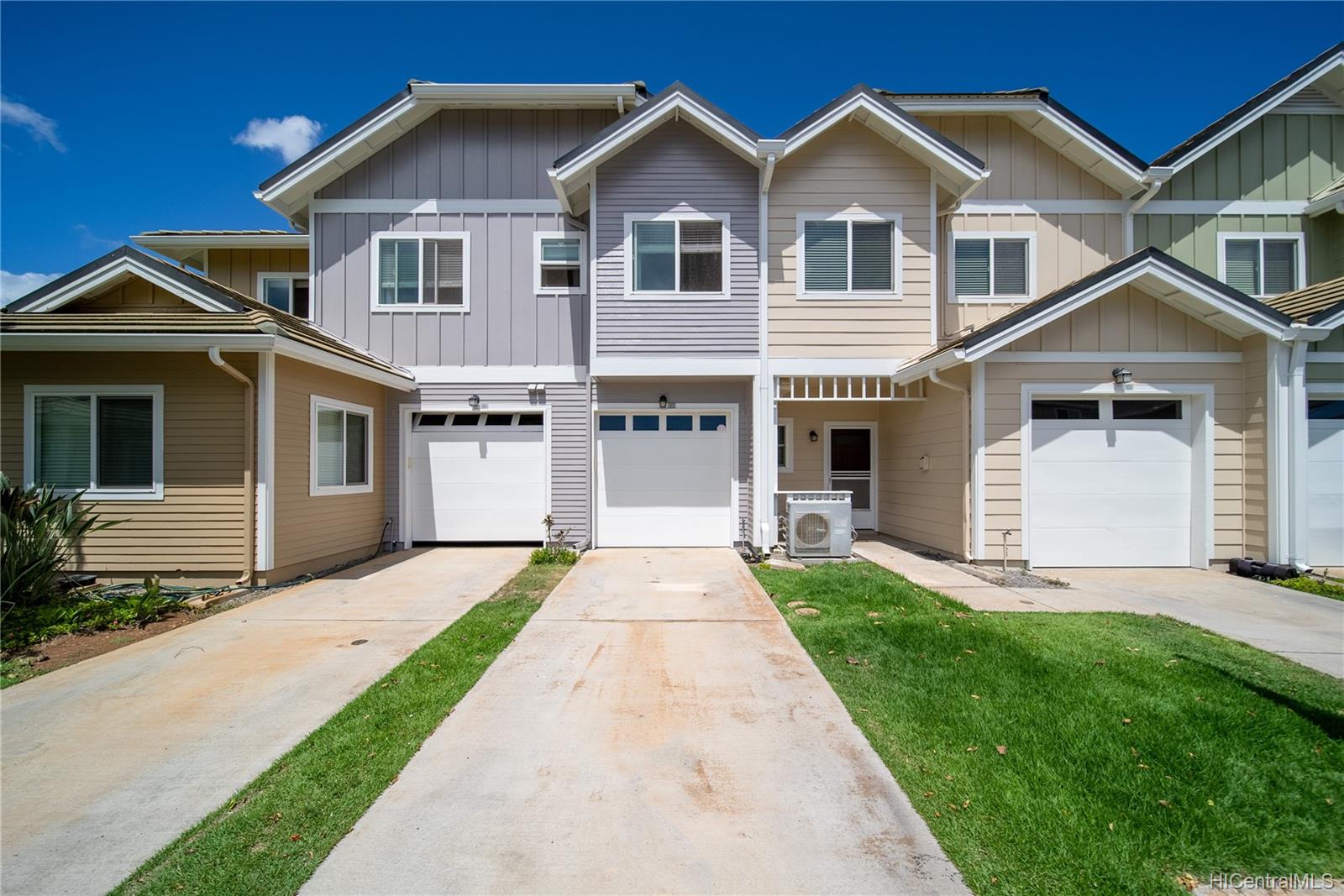 1143 Kakala Street  Unit 302