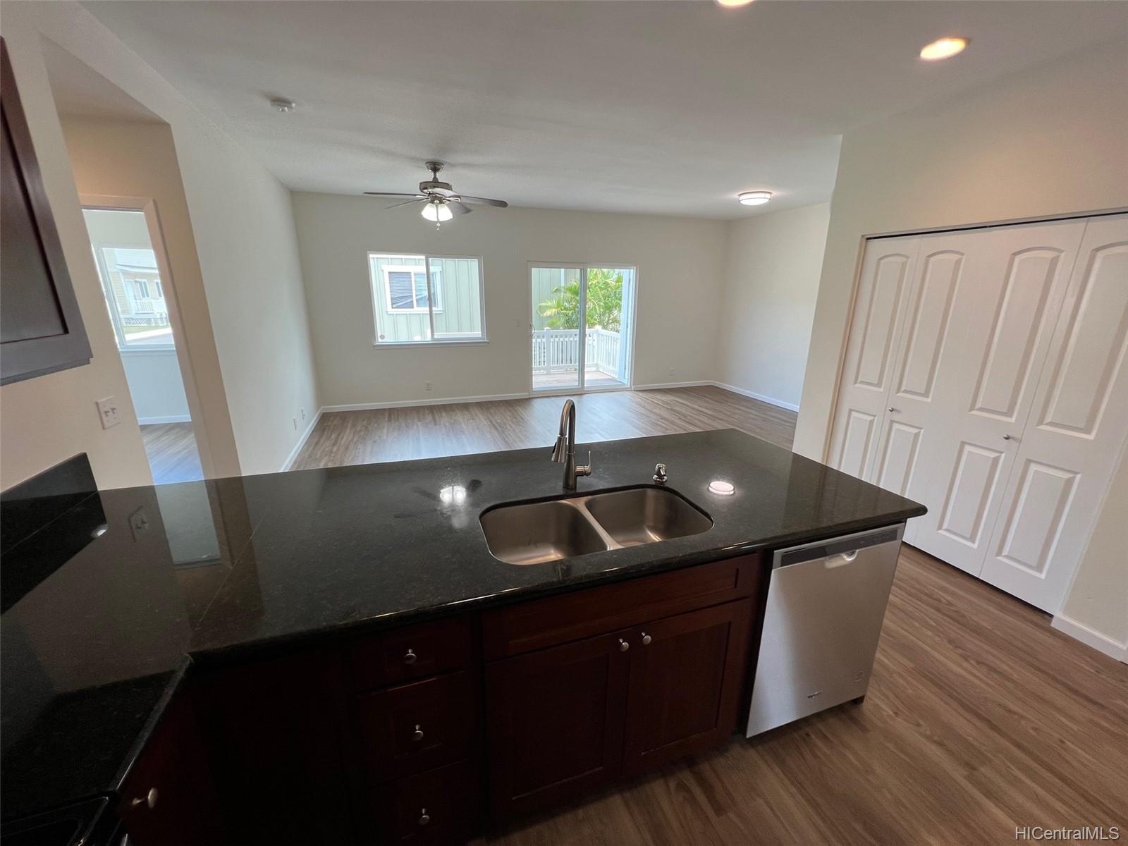 87-176 Maipalaoa Road  Unit Q38
