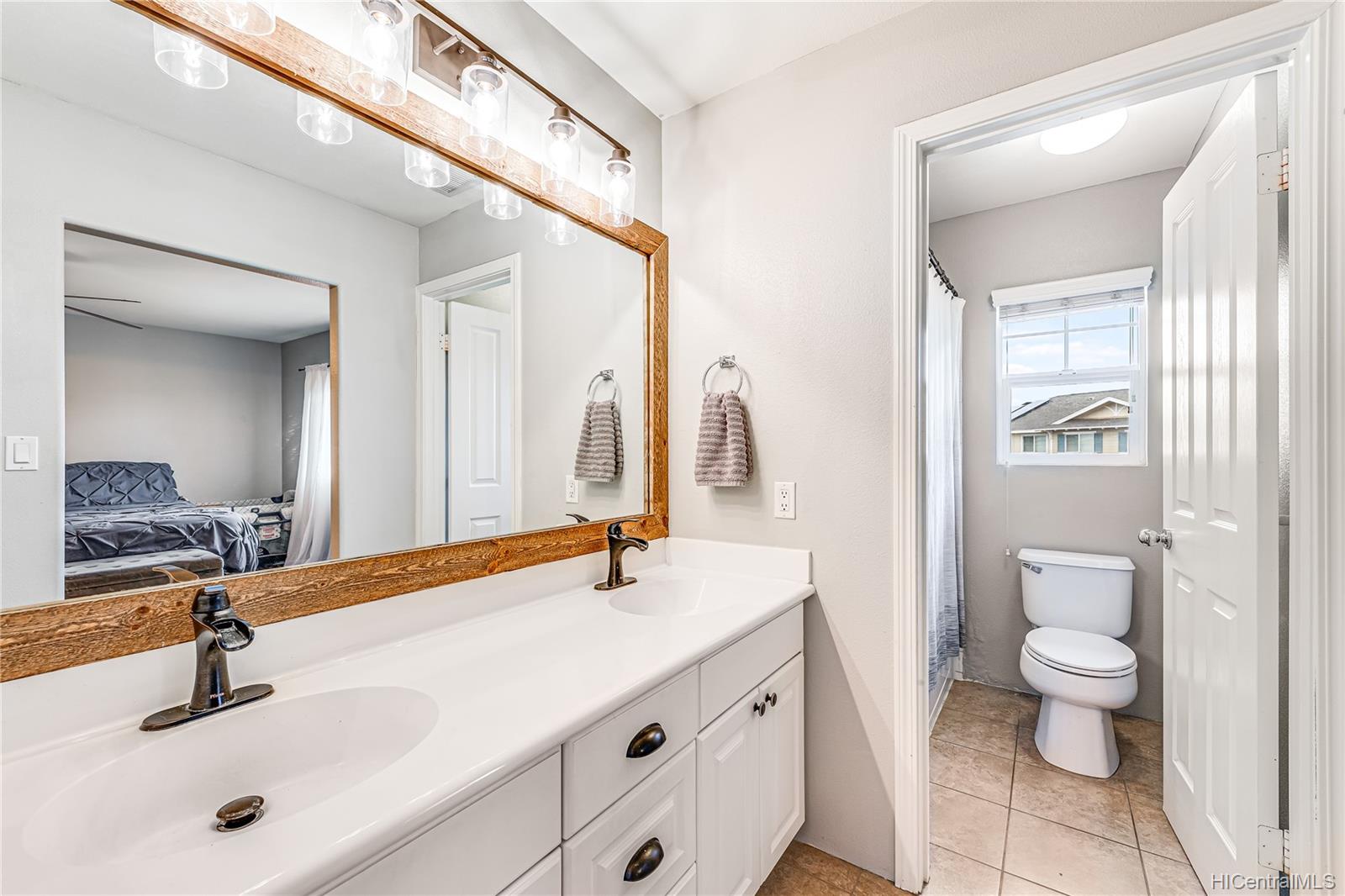 91-2037 Kaioli Street  Unit 3203