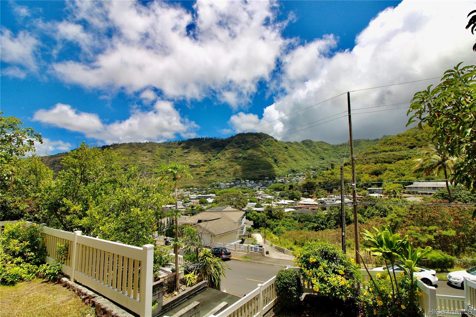2329 Waiomao Road Honolulu HI 96816 sold on 08022022