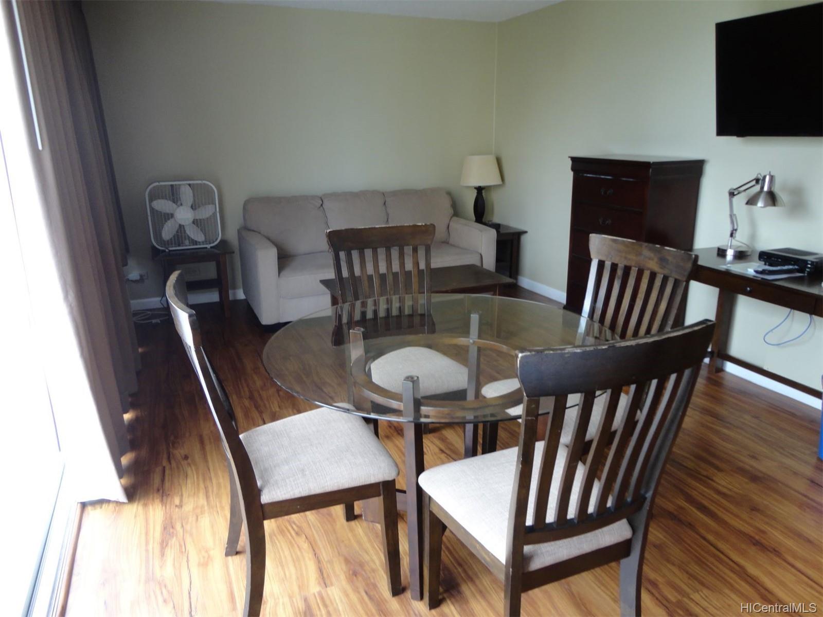 2427 Kuhio Avenue  Unit 804