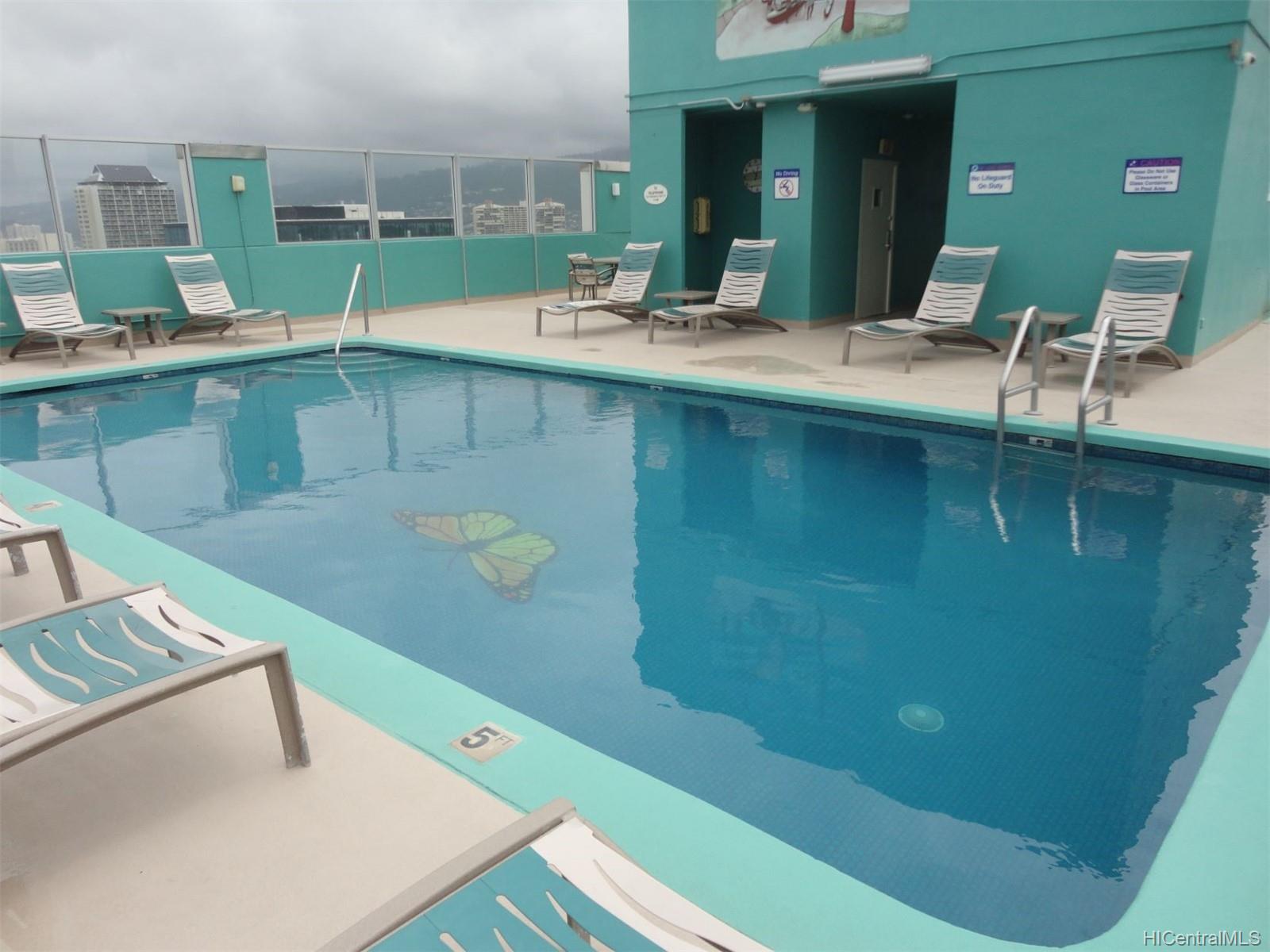 2427 Kuhio Avenue  Unit 804