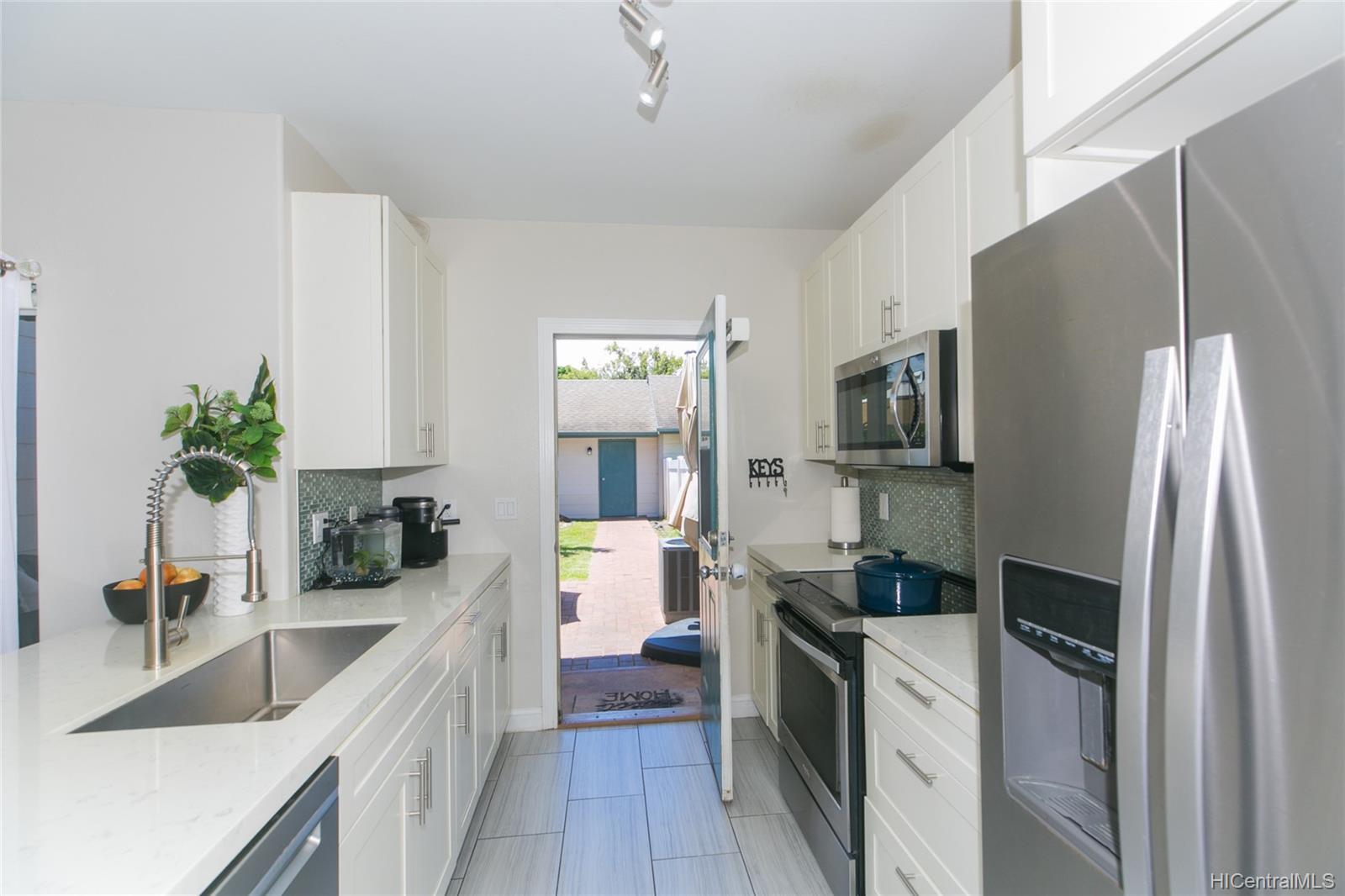 91-1018 KAIMALIE Street  Unit R2
