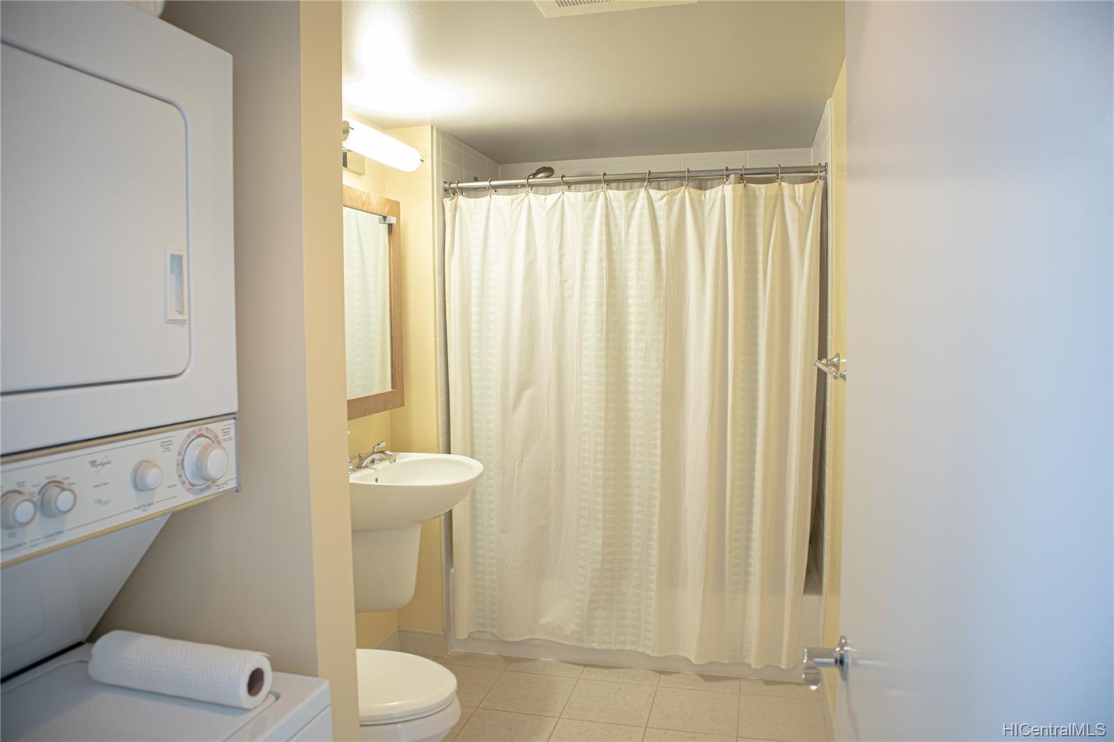 1009 Kapiolani Boulevard  Unit 2612