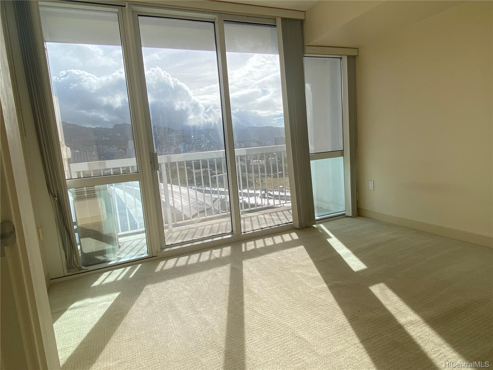 909 Kapiolani Boulevard  Unit 1607