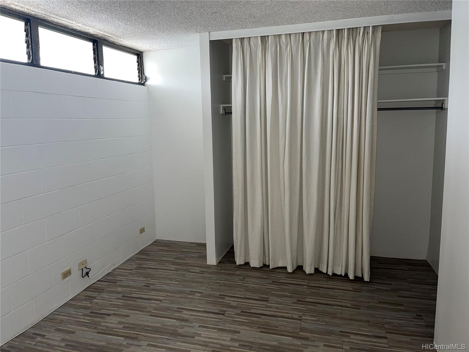 1630 Liholiho Street  Unit 1404